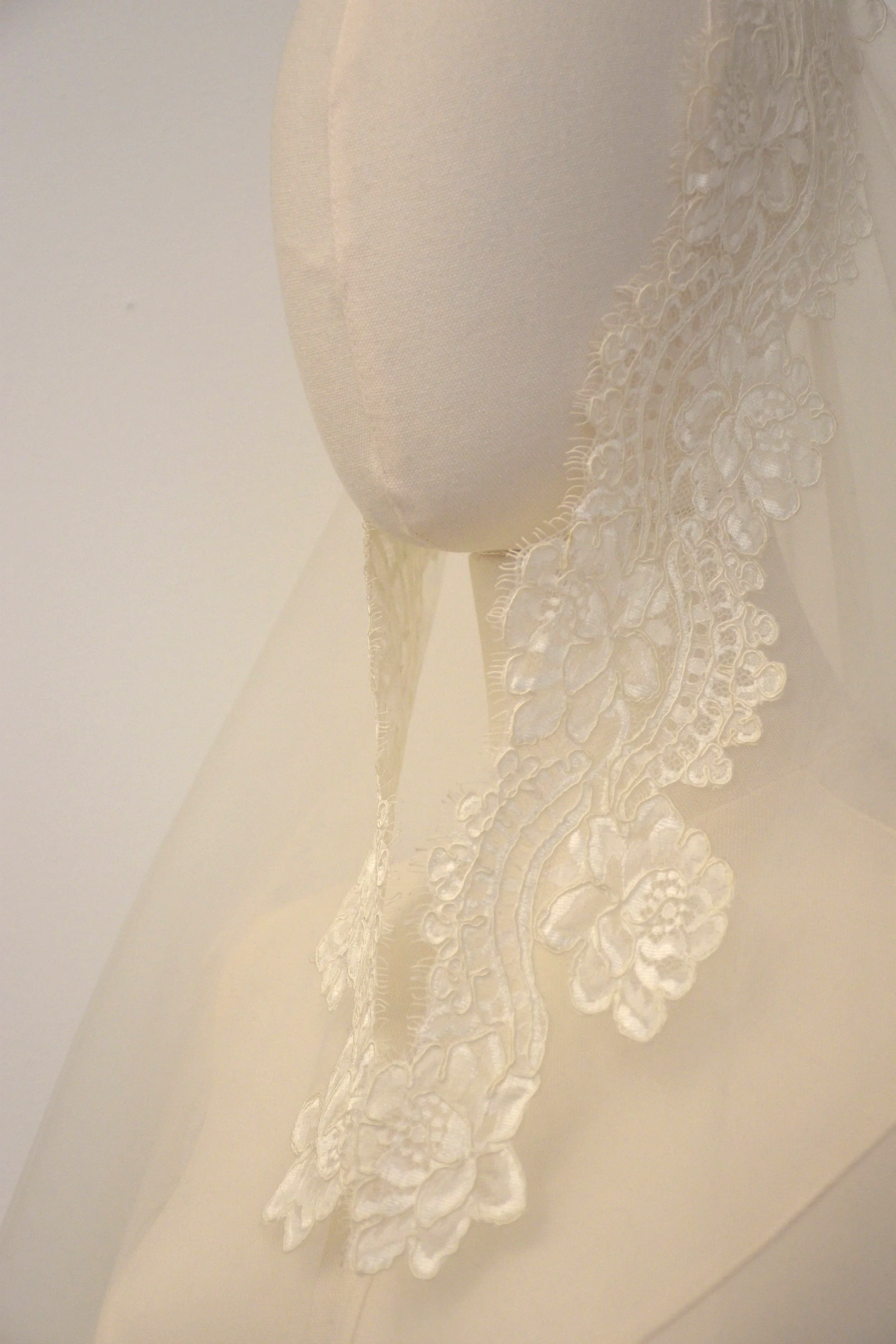 NK+Bride+VeilsDSC_2056.png