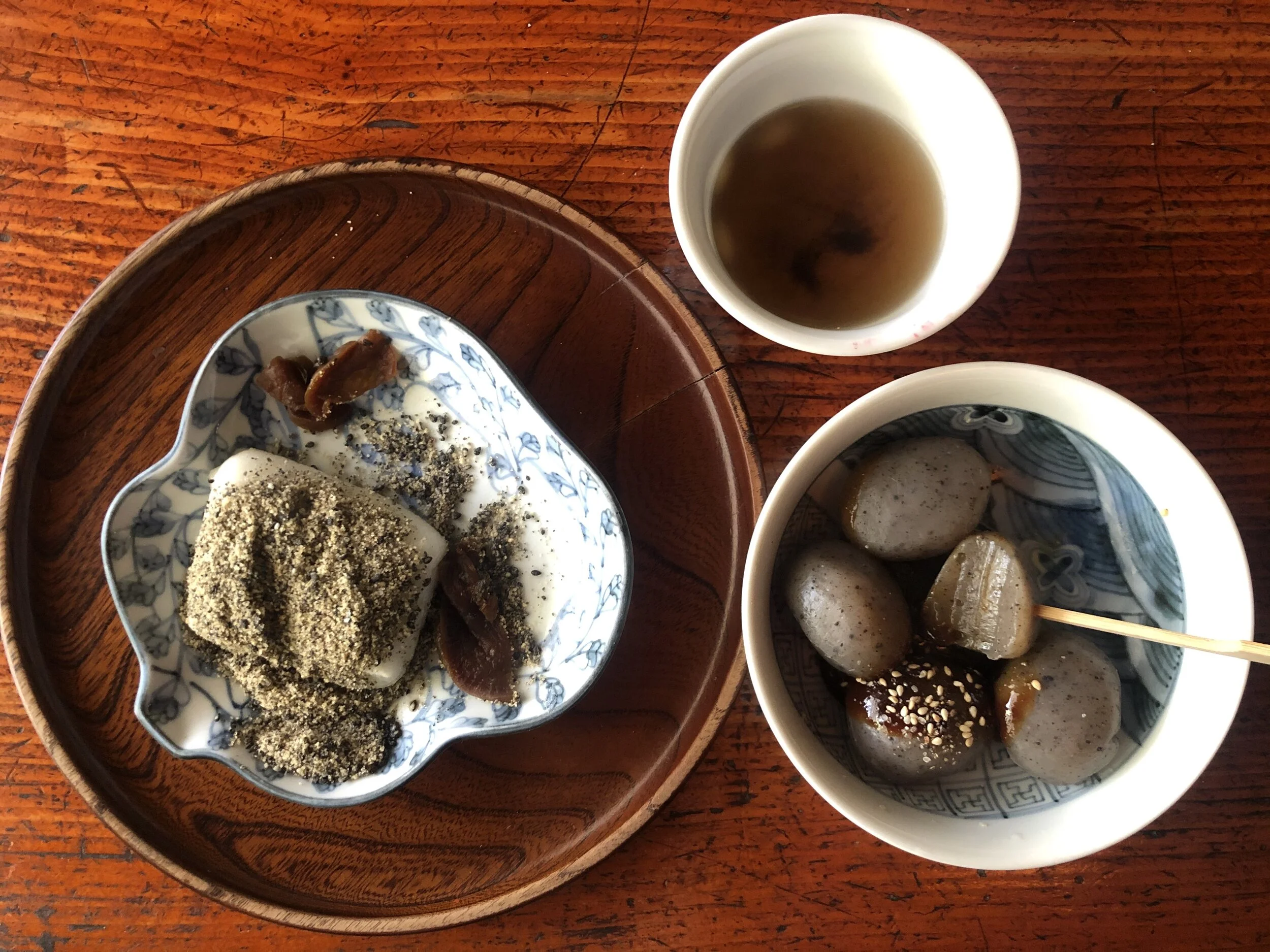 Japan eats &amp; travel care while on the move