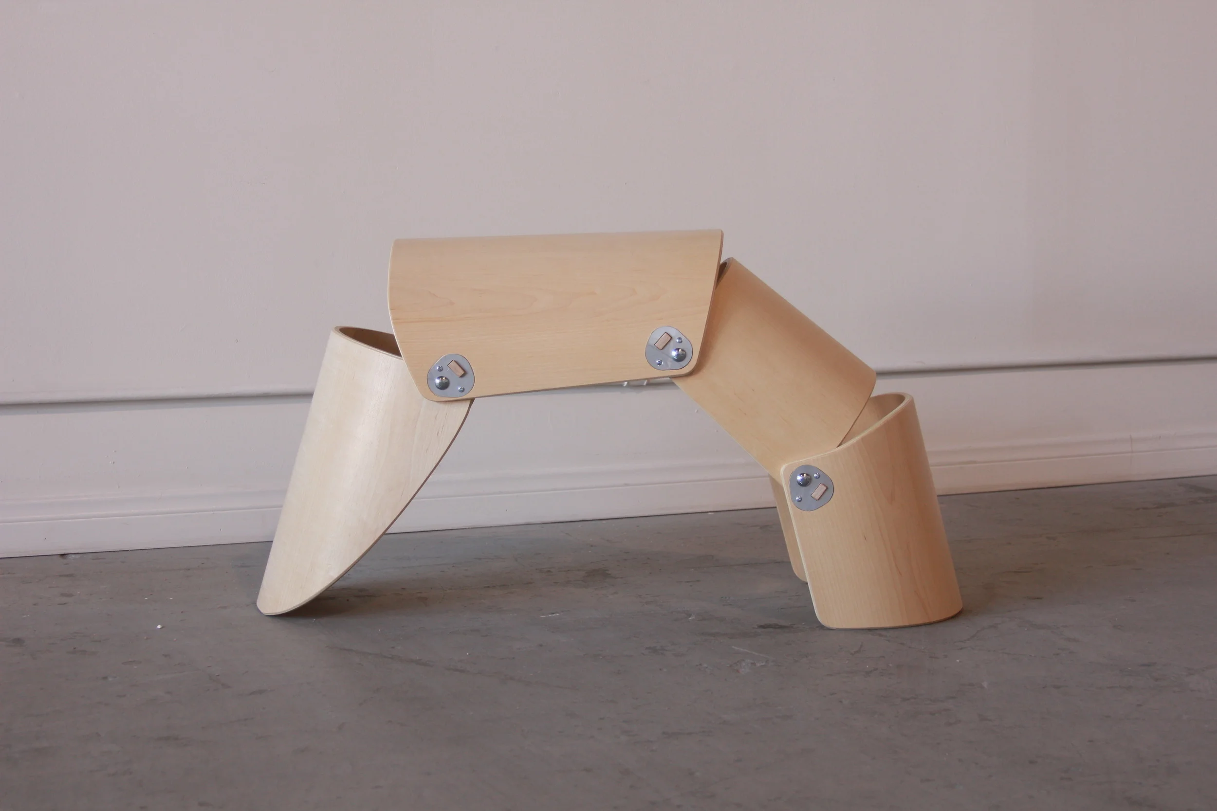 INVITATION STOOL