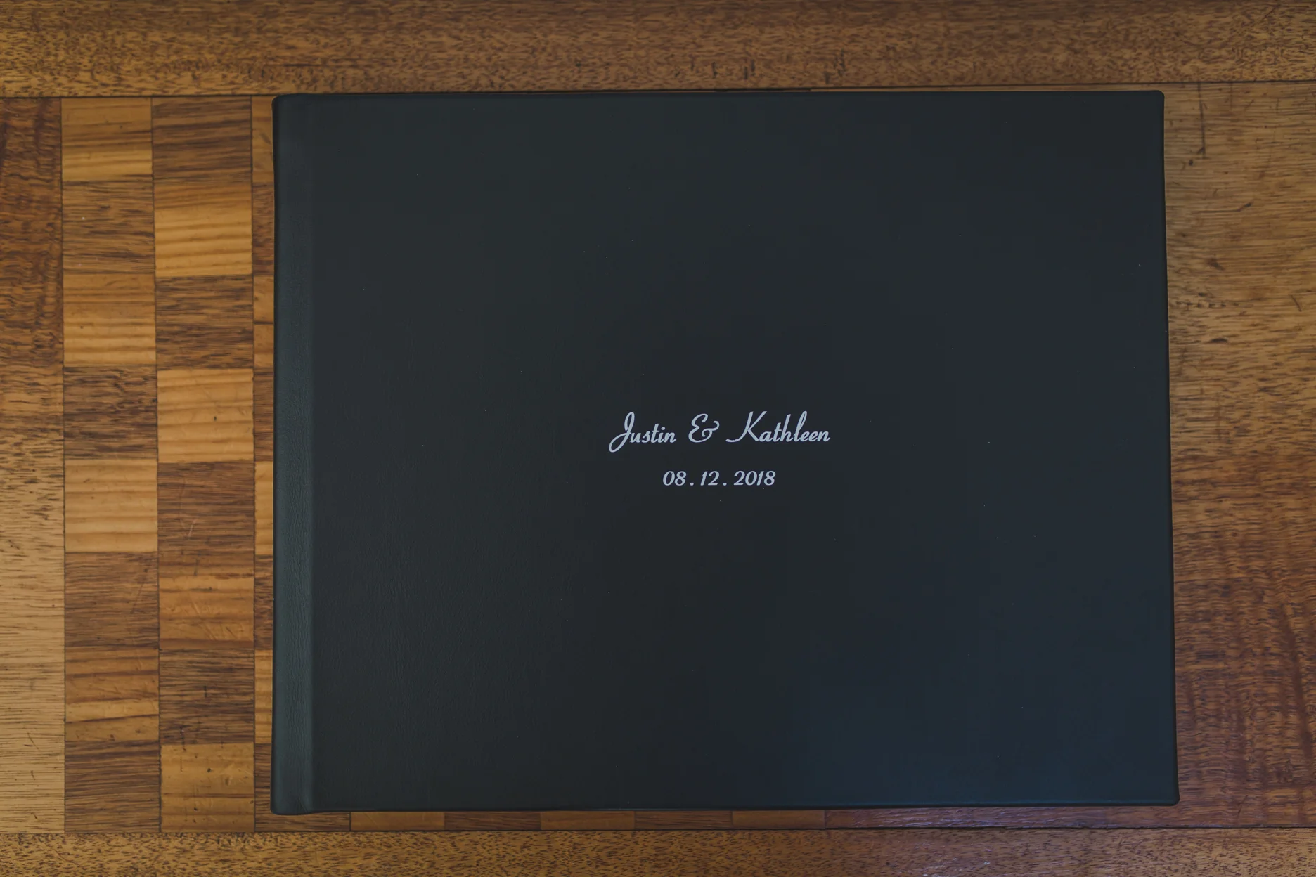 Justin Kat's finely crafted Boutique Wedding Album