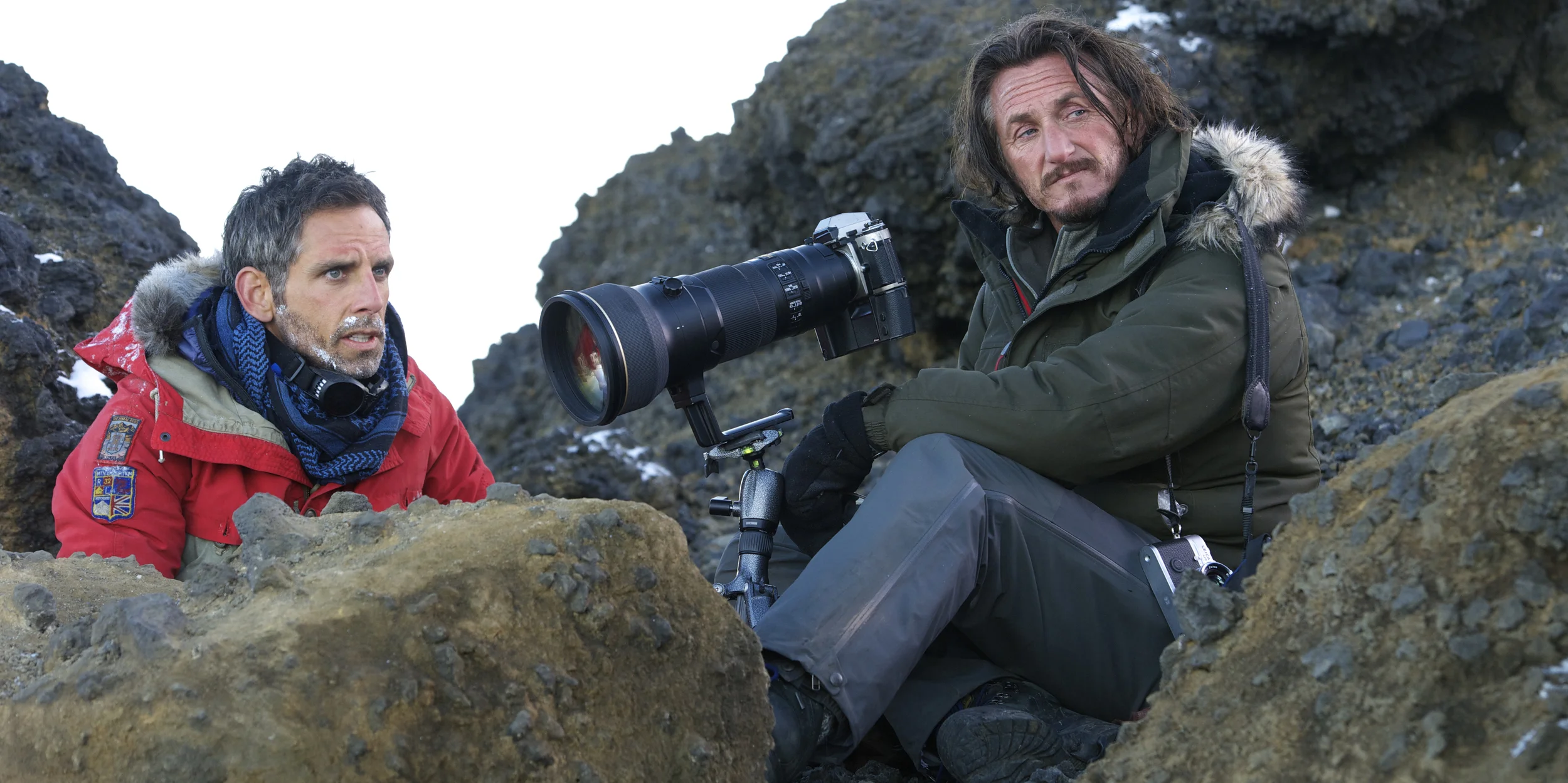 Ben Stiller as Walter Mitty and Senn Penn as Sean O'Connell as he first meets Walter Mitty in The Secret Life of Walter Mitty (2013)