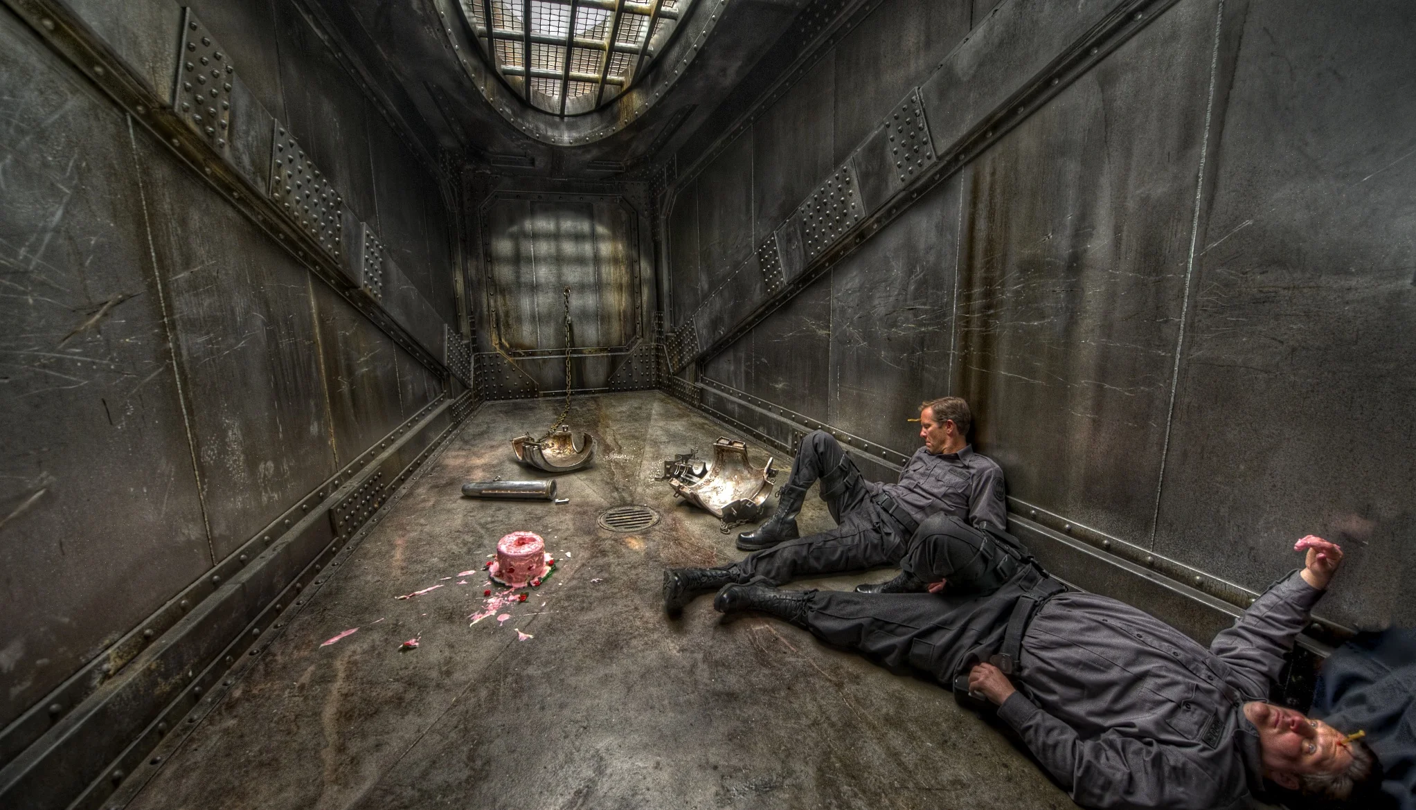 After the killings, poor cake, on Men in Black 3 (2012)