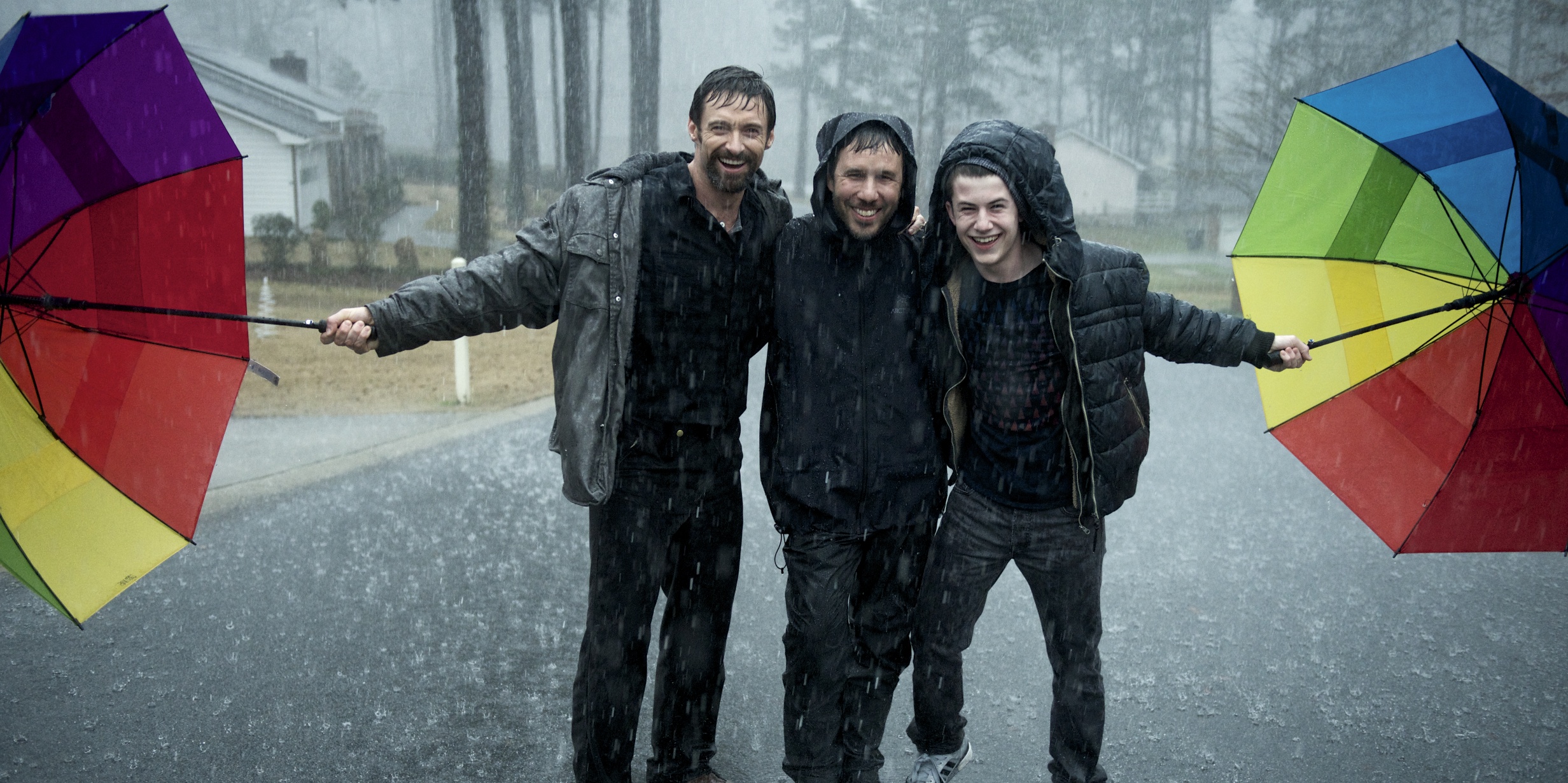 Hugh Jackman, Director Denis Villeneuve, and Dylan Minnette turn lemons into lemonade on the set of Prisoners (2013)