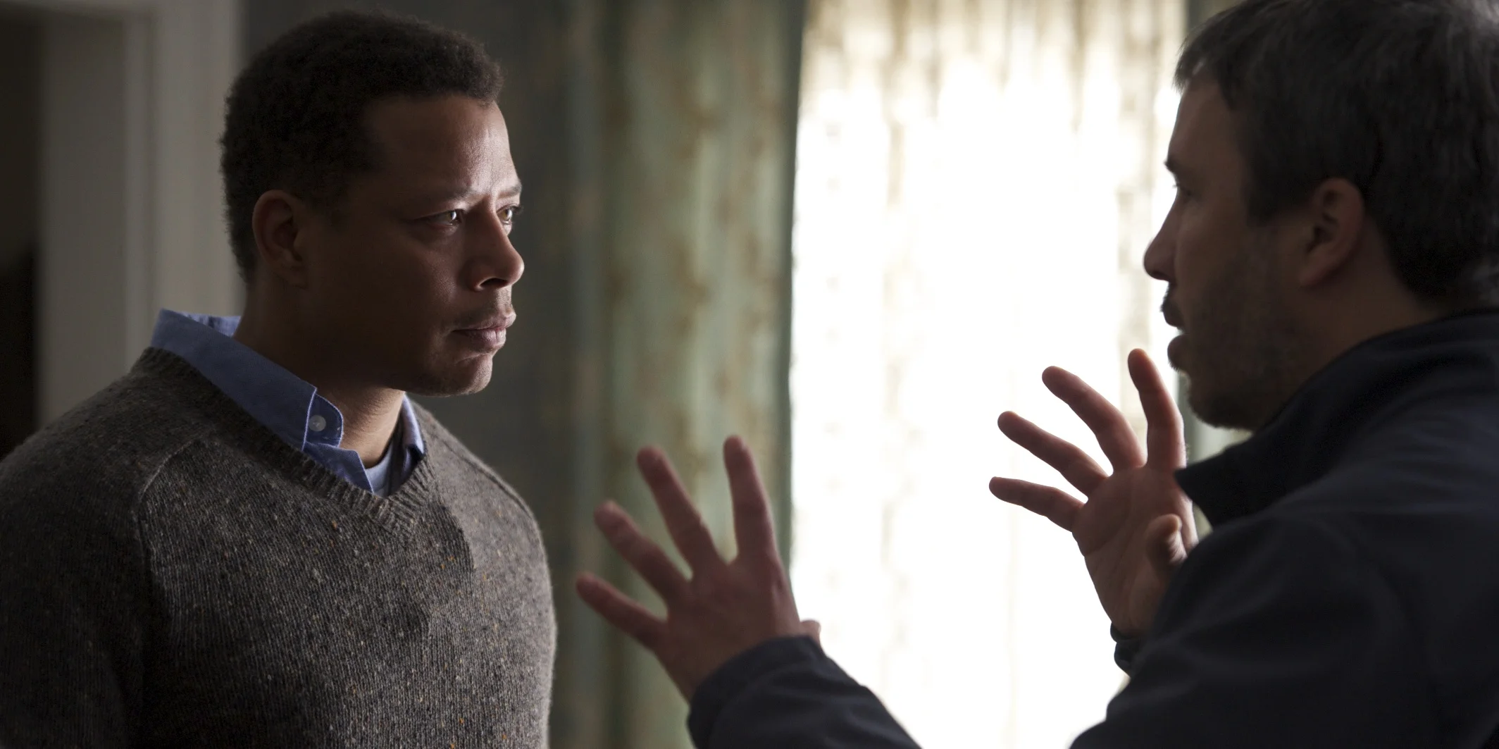 Terrence Howard and Director Denis Villeneuve on the set of Prisoners (2013)