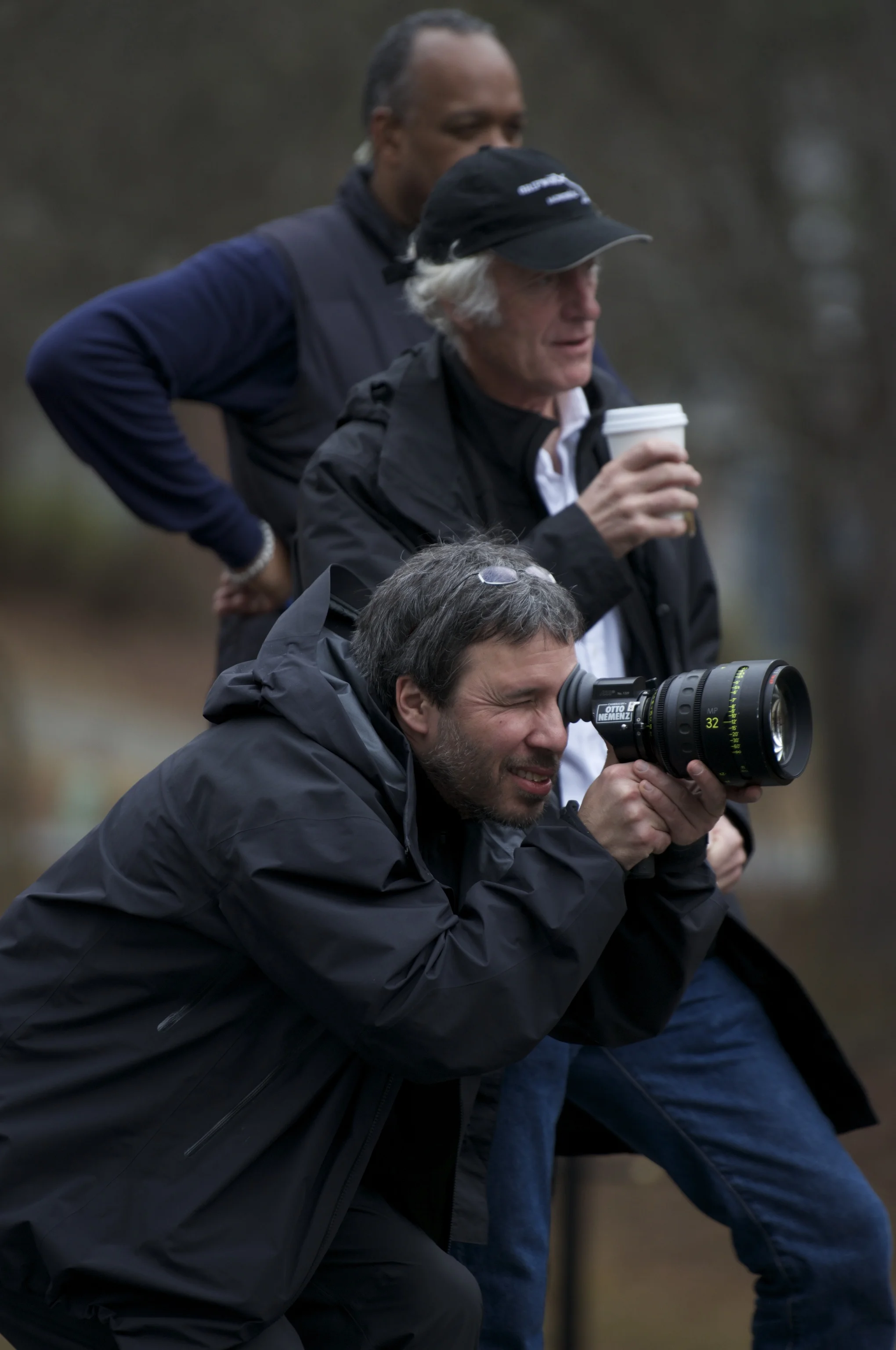 1st AD Donald Sparks, DP Roger Deakins, and Director Denis Villeneuve on set of Prisoners (2013)