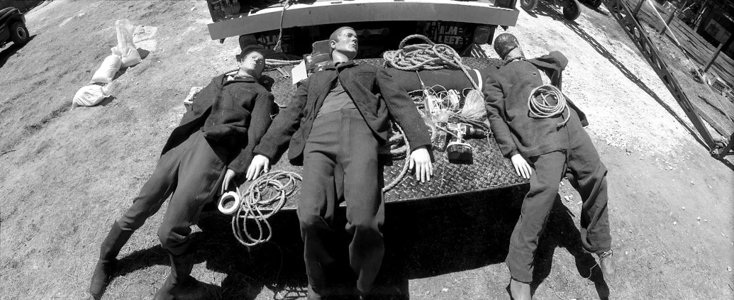 Stand-in dead guys on True Grit (2010)