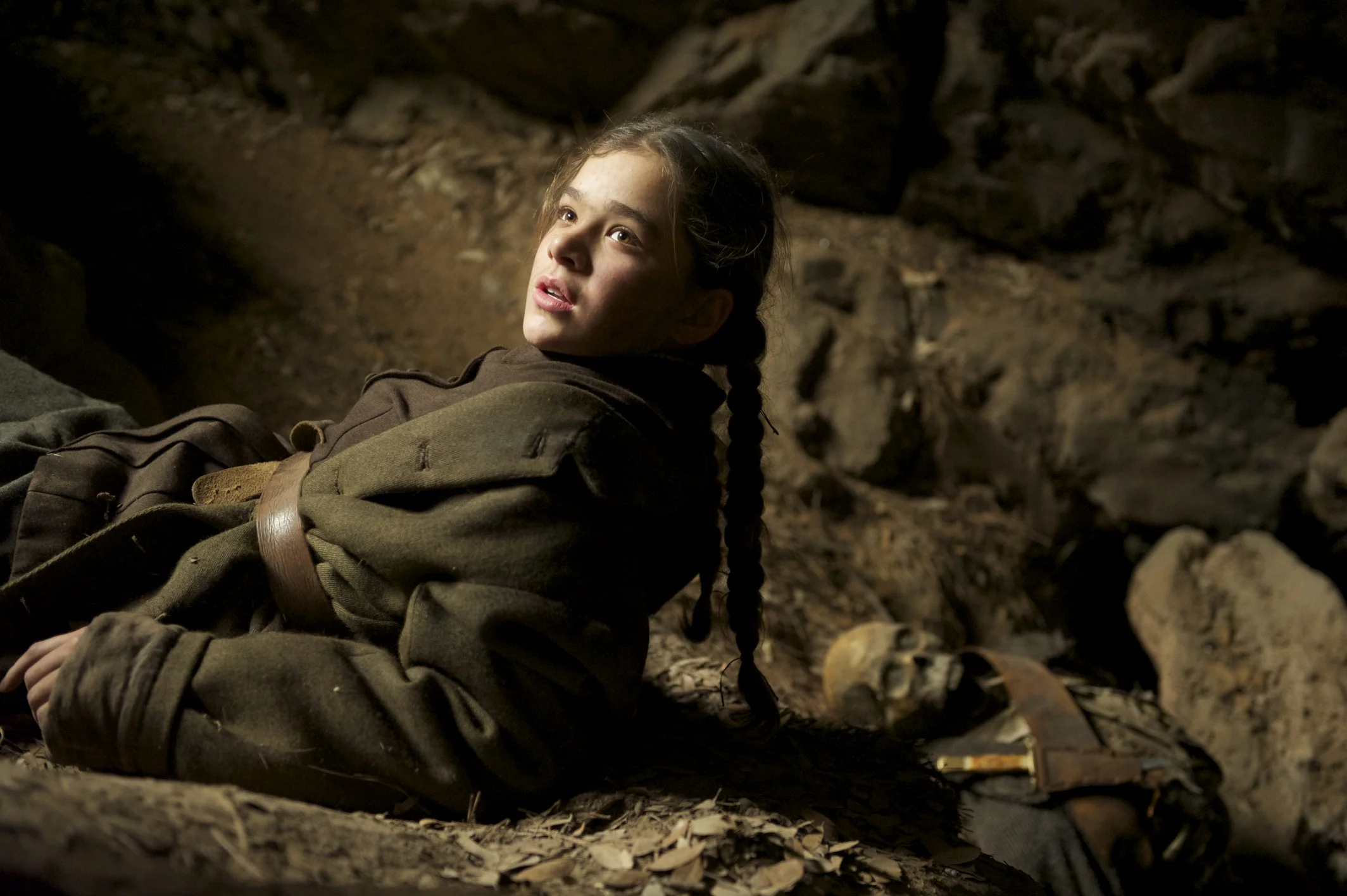 Hailee Steinfeld as Mattie Ross in a cave in True Grit (2010)