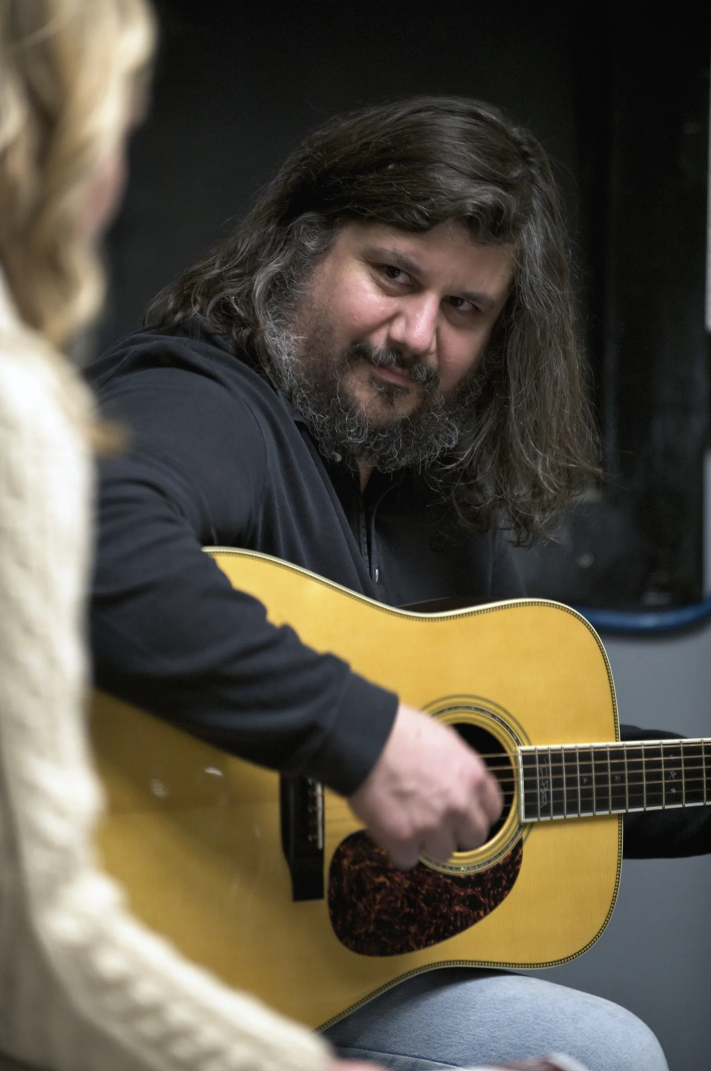 Music supervisor George Drakoulias, and founder of the American Recordings record label, on the studio set of Greenberg (2010)