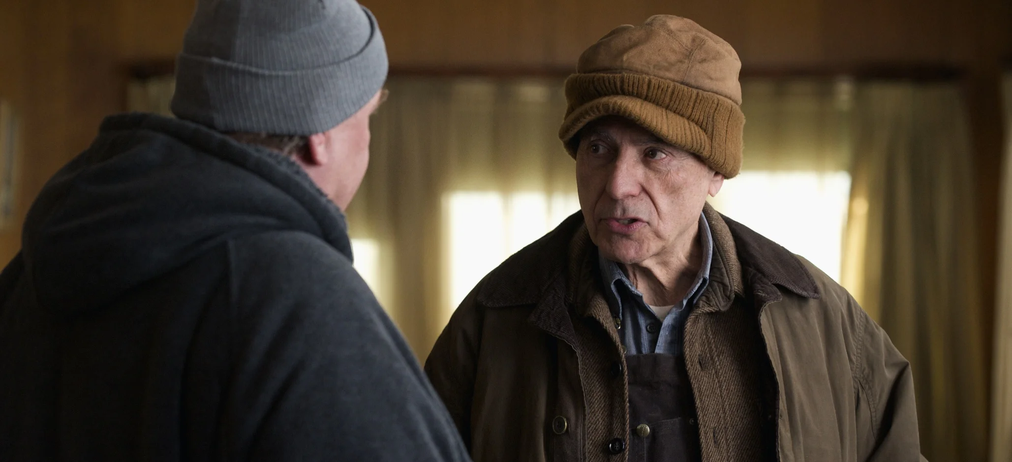 Alan Arkin as Gorvy Hauer with hat in Thin Ice (2011)
