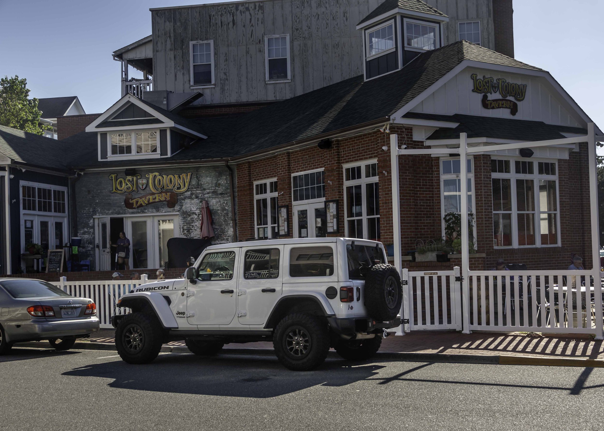 Jeep in front of Lost Colony Tavern (with car) - Web-1.jpg