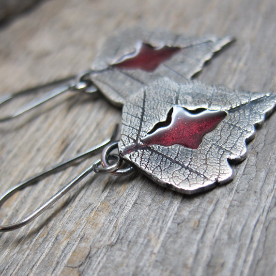 Forsaken Leaf of Shadow and Flame