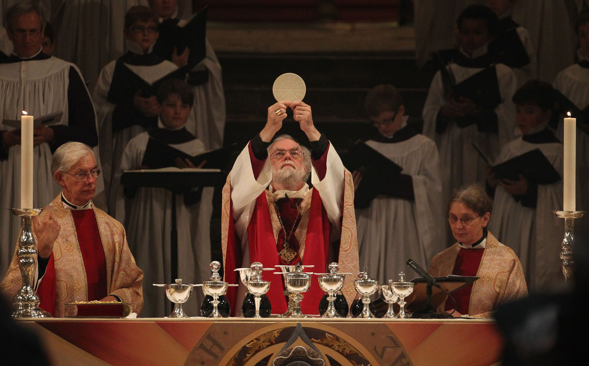 Rowan Williams presiding at the Mass