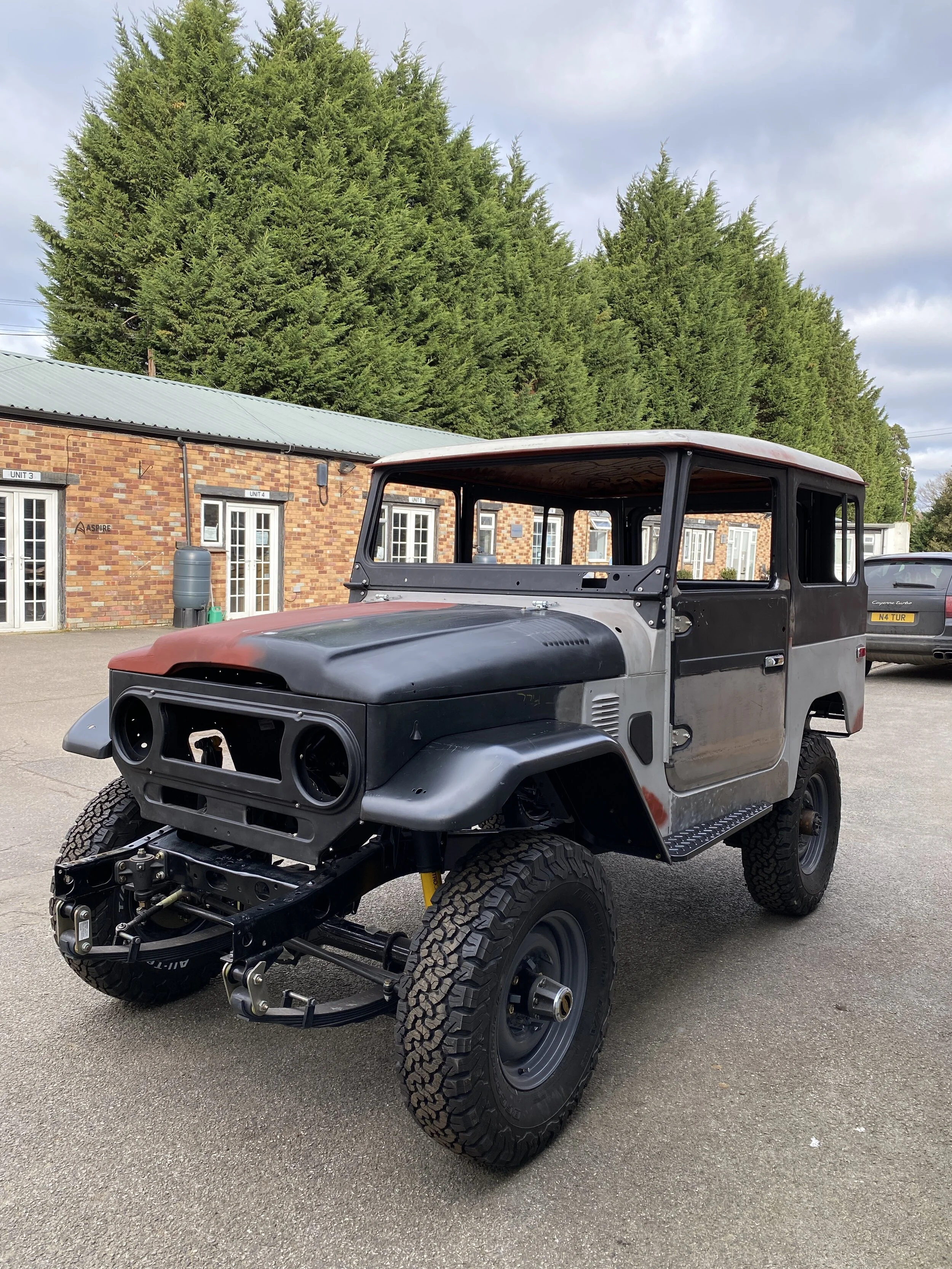 1977 Toyota FJ40 Land Cruiser Restoration Project