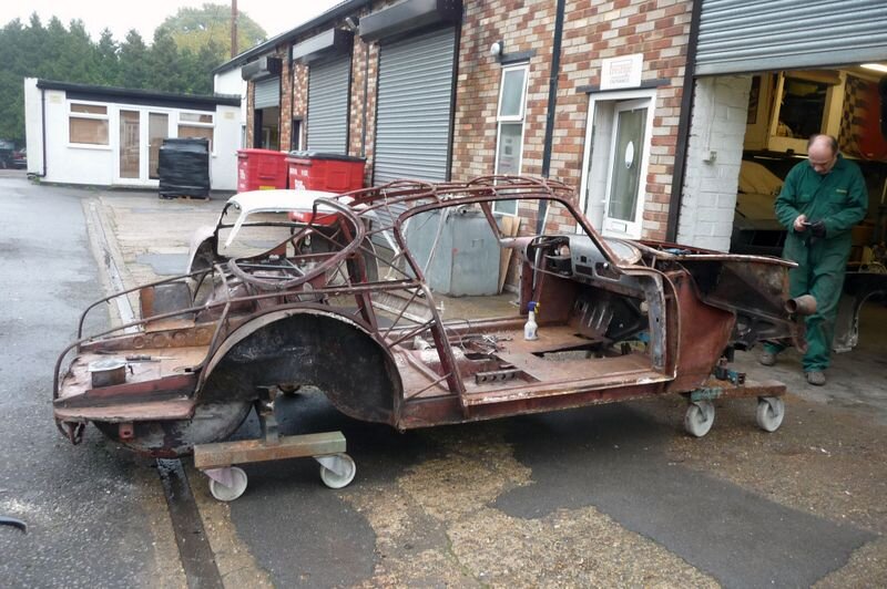 Nick Heywood Waddington Alfa Romeo 1900 3.jpg