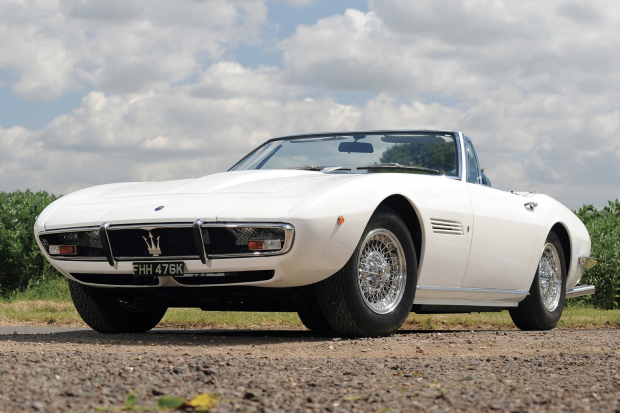 Classic_Sports_Car_Maserati_Auction_02_0.png