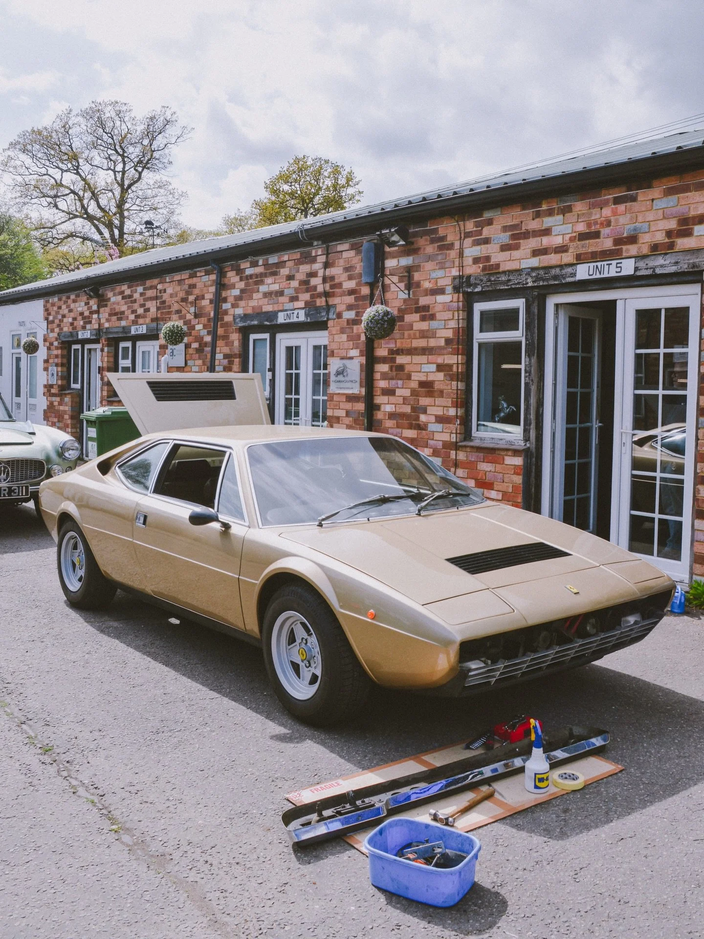 Bumpers off the Ferrari 308 GT4 Dino ready for chroming as we dig into a few mechanical gremlins 🔧

Next job: a new alternator&mdash;getting this classic one step closer to where it belongs.

#ferrari308gt4dino #ferrari308 #classicferrari #classicca
