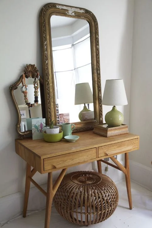 Algonquin Living Room Vignette