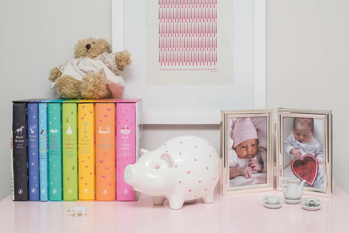 Girl's Room | Vignette
