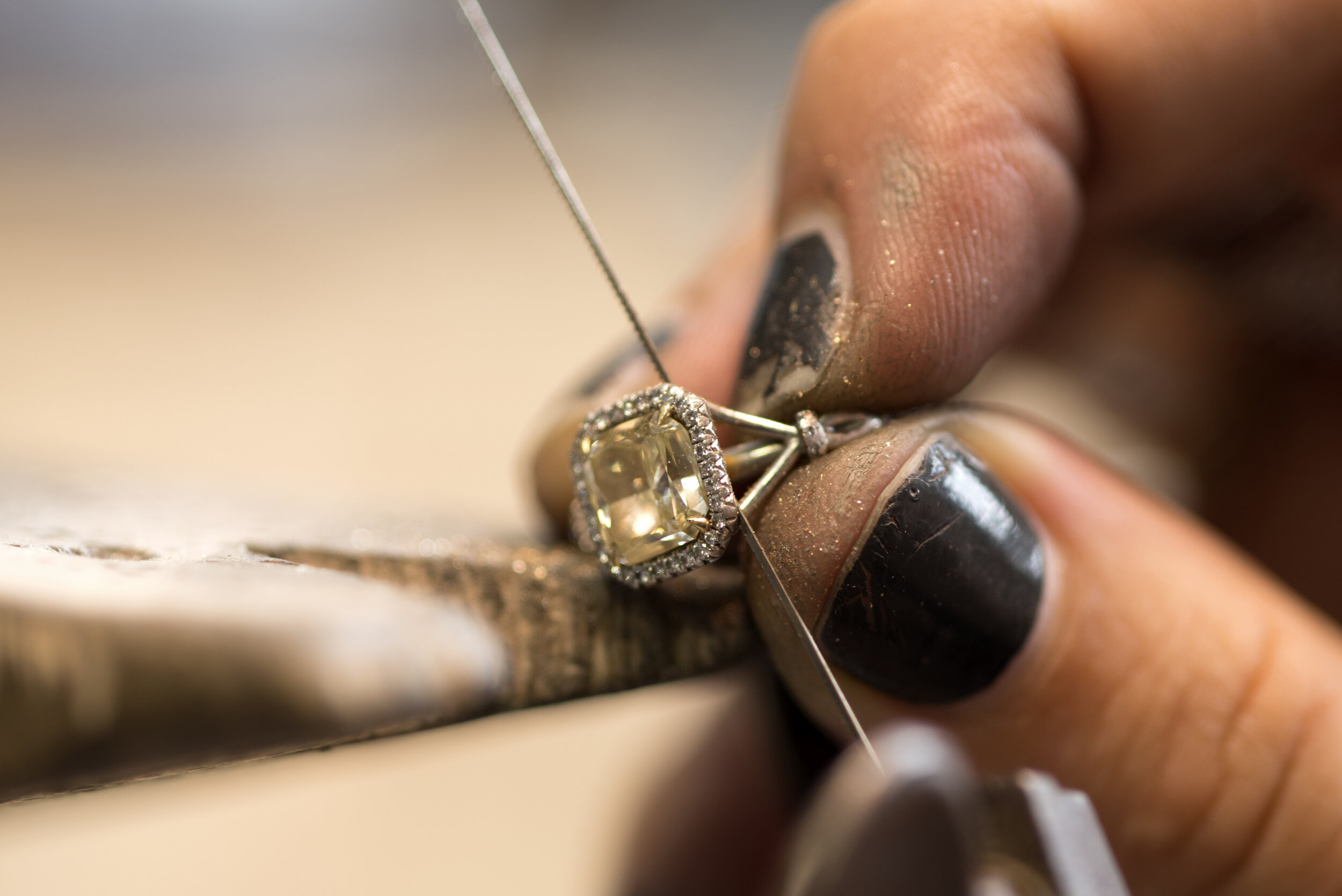 Cutting Laurnes Ring.jpg