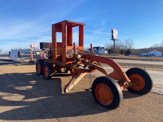 The Sneak Peek - New Year's Wednesday Weekly Auction