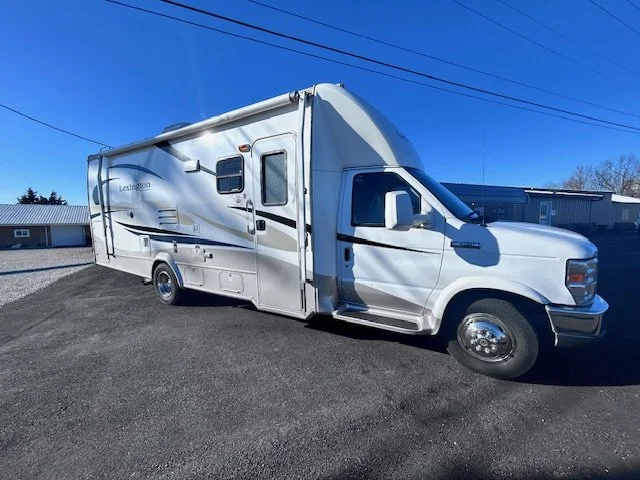 The Sneak Peek - Weekly Auction