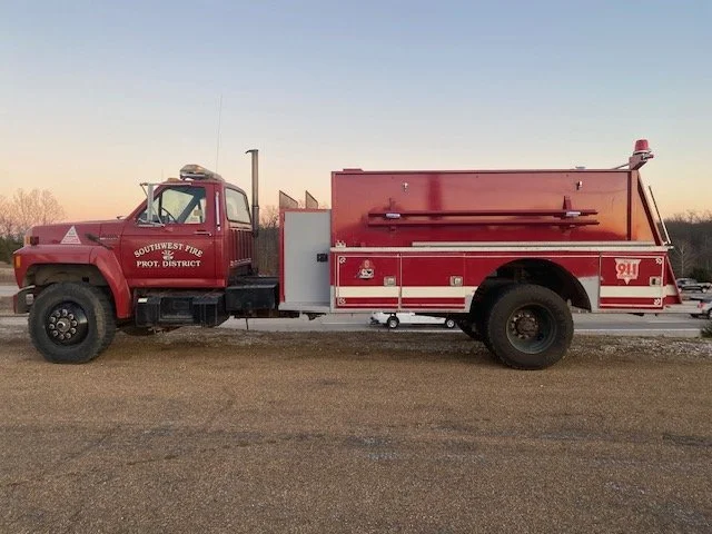 The Sneak Peek - Weekly Auction