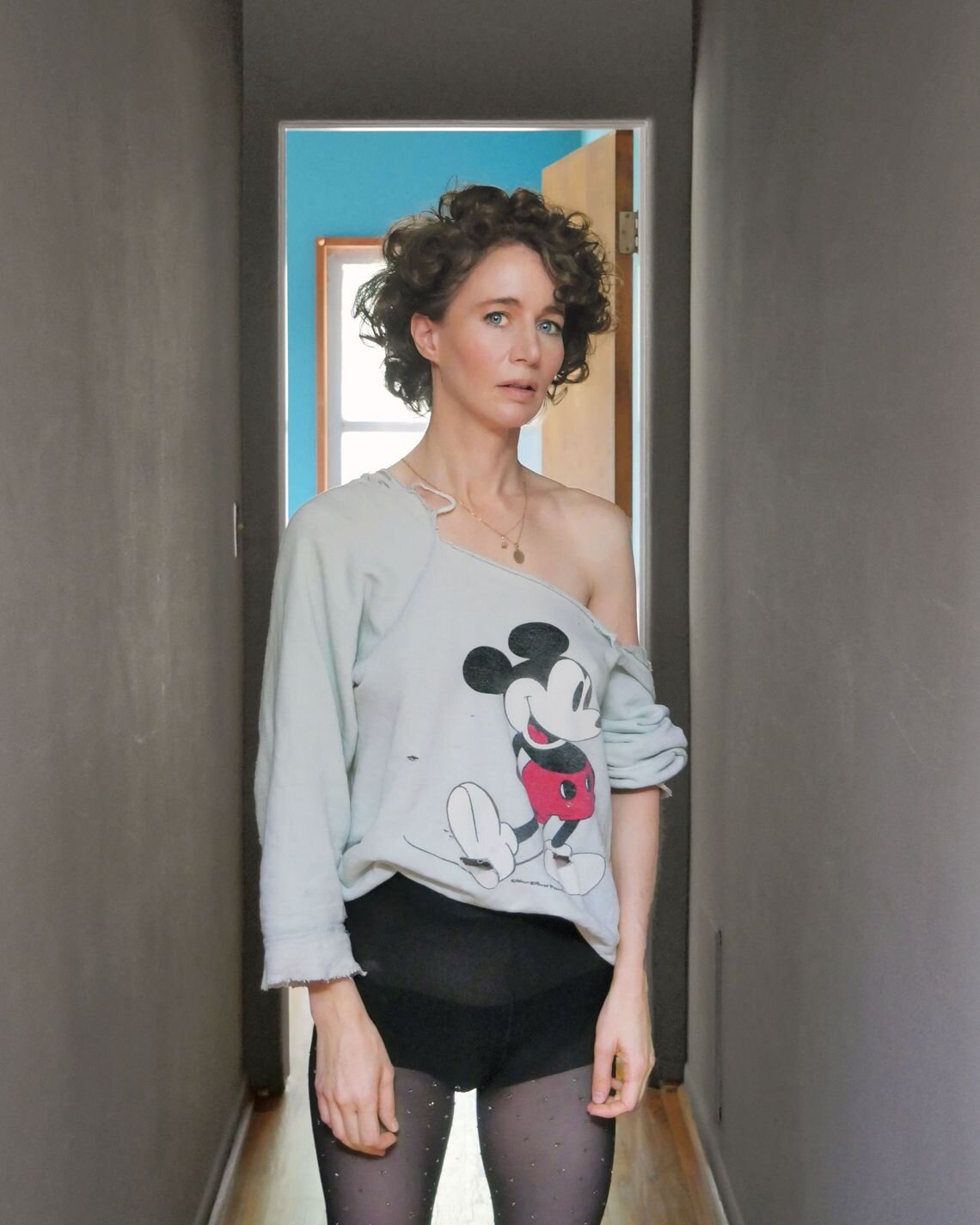   Mike Mills  photographed Miranda July for her profile in New York Magazine in August 2020.   Watch the video short  here .  