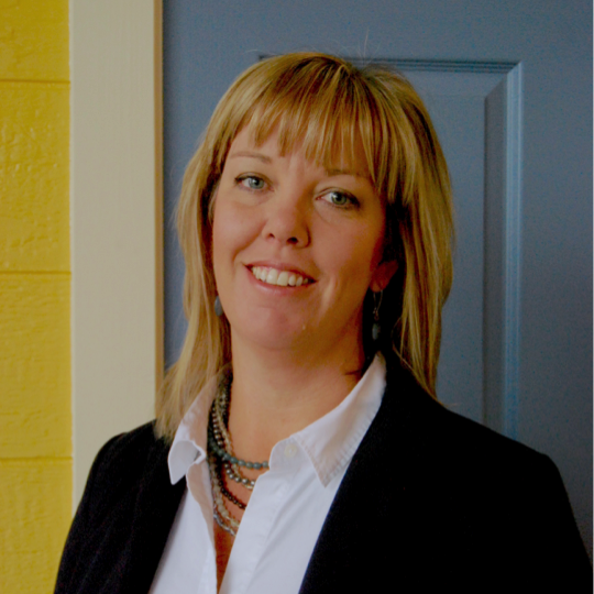 Laura Dodds.png