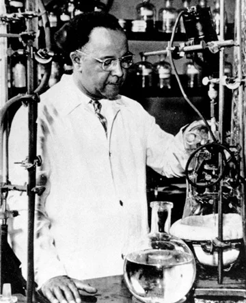 Percy Lavon Julian was the first African American chemist inducted into the National Academy of Sciences & his work with steroids led to treatments for diseases like rheumatoid arthritis & glaucoma. He also attended DePauw University right here in Indiana!