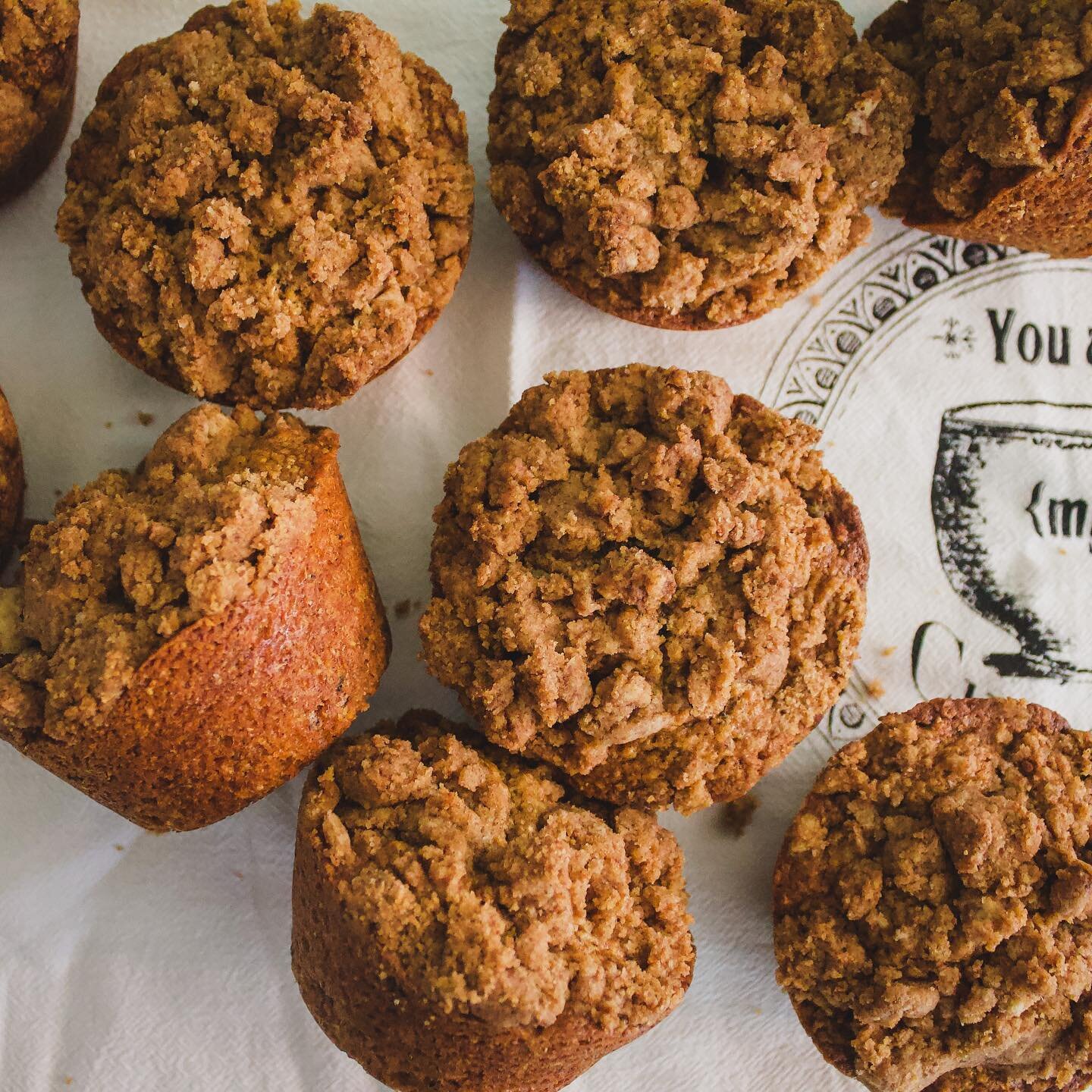 I never knew I would love and need this bran muffin in my life like I do! It&rsquo;s moist (sorry!), full of SO much flavor, and is even sporting my favorite ingredient: coffee ☕️Newest recipe now at katiebembaking.com💁🏼&zwj;♀️
&bull;
&bull;
&bull;