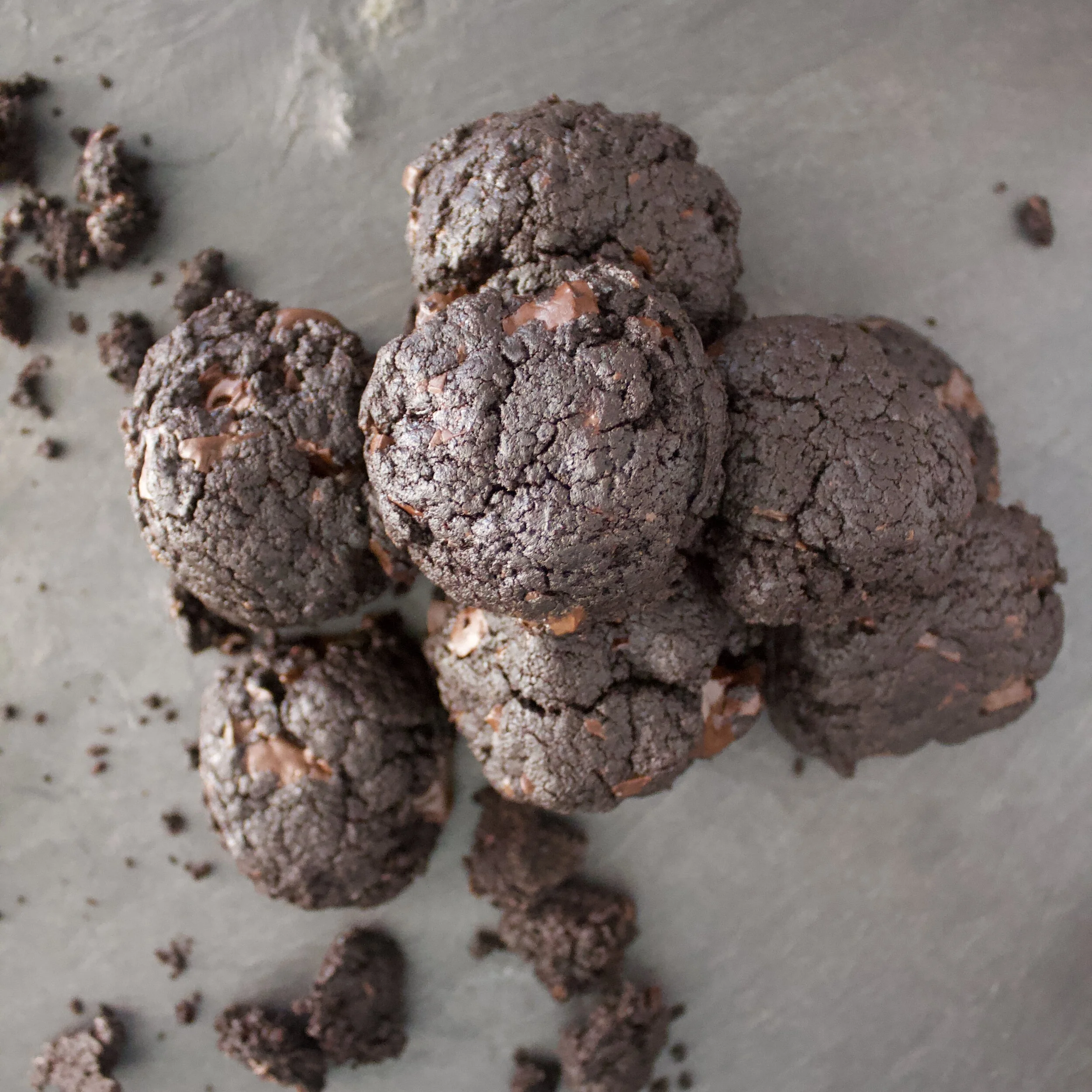 Tahini Chocolate Chunk Cookies