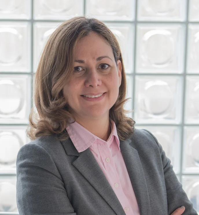 Claudia Martans Claudia qualified in Panama in 1996 and worked from 1996 until 2014 as an independent consultant in environmental law and draftsman for different companies and governments in Latin America. She advised companies such as Coca Cola Panama, Nestle Panama, GDF Suez (Panama and Costa Rica) and local ministries such as the Ministry of Health, Ministry of Agriculture, Ministry of Environment, the Panama Canal Authority and the Maritime Authority in Panama. She is a member of the International Union for the Conservation of Nature (IUCN) andCaritas Think Tank Group in Jersey.