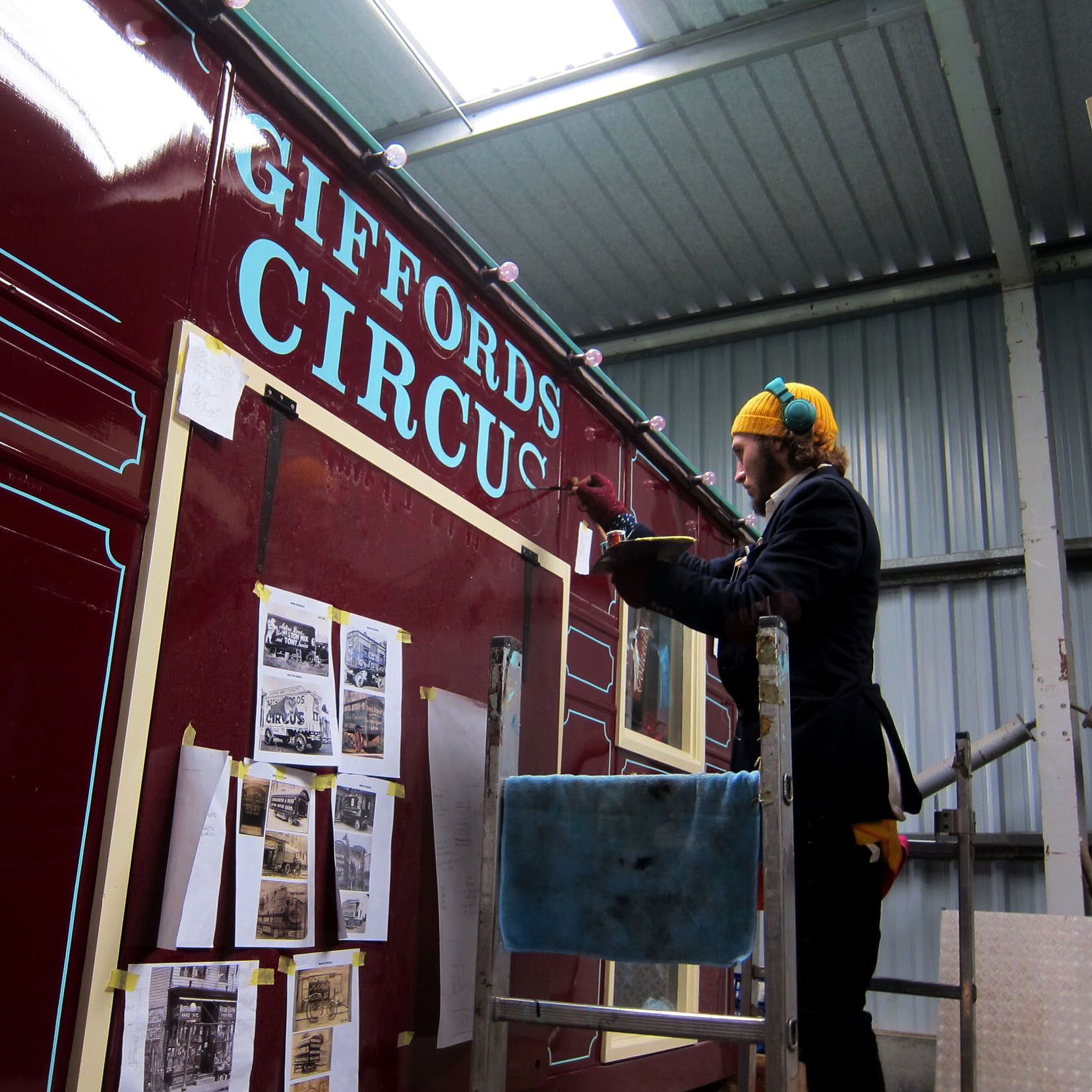 Gifford circus traditional lettering.jpg