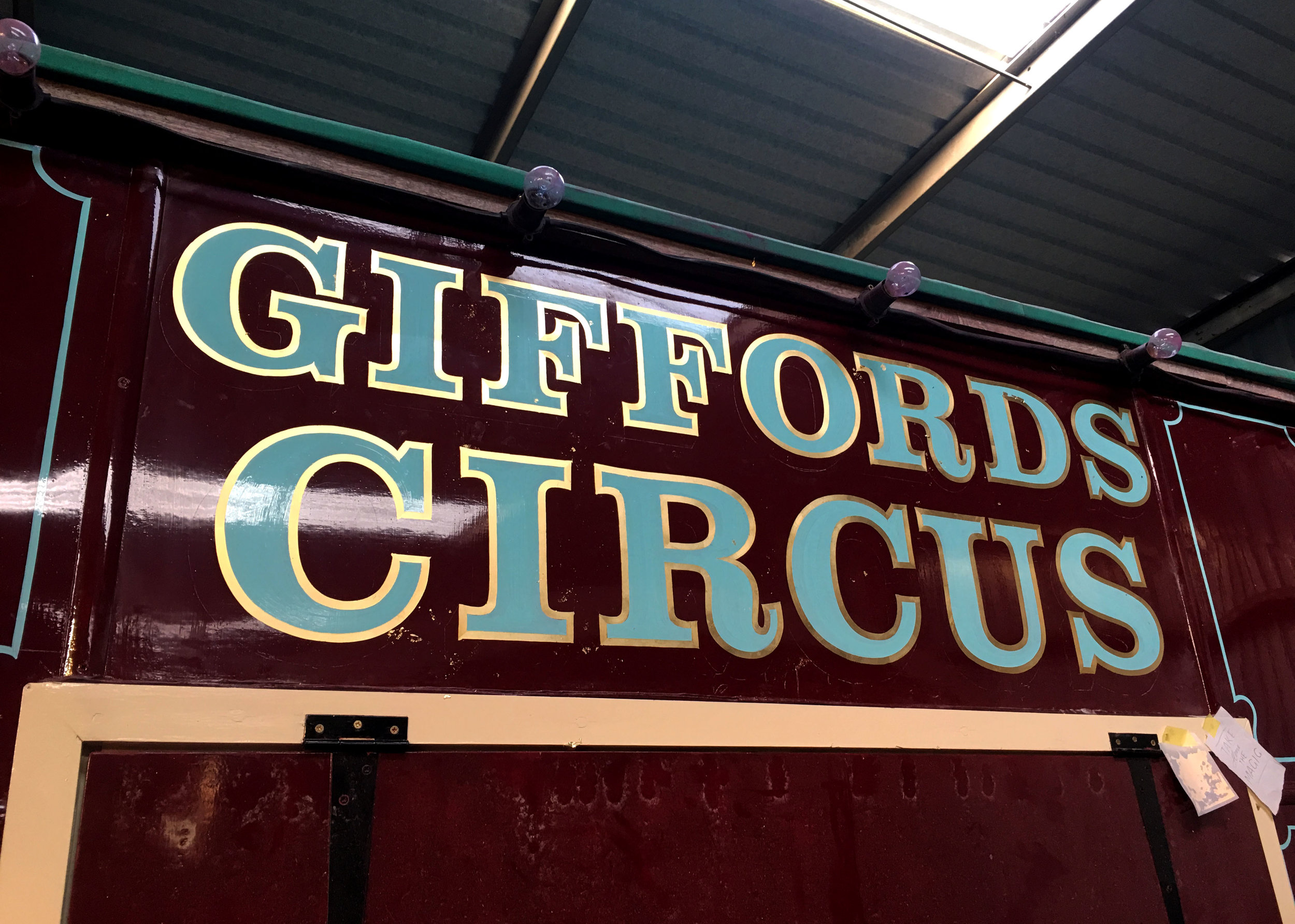 Gifford+Circus+Traditional+Signwriting.jpg