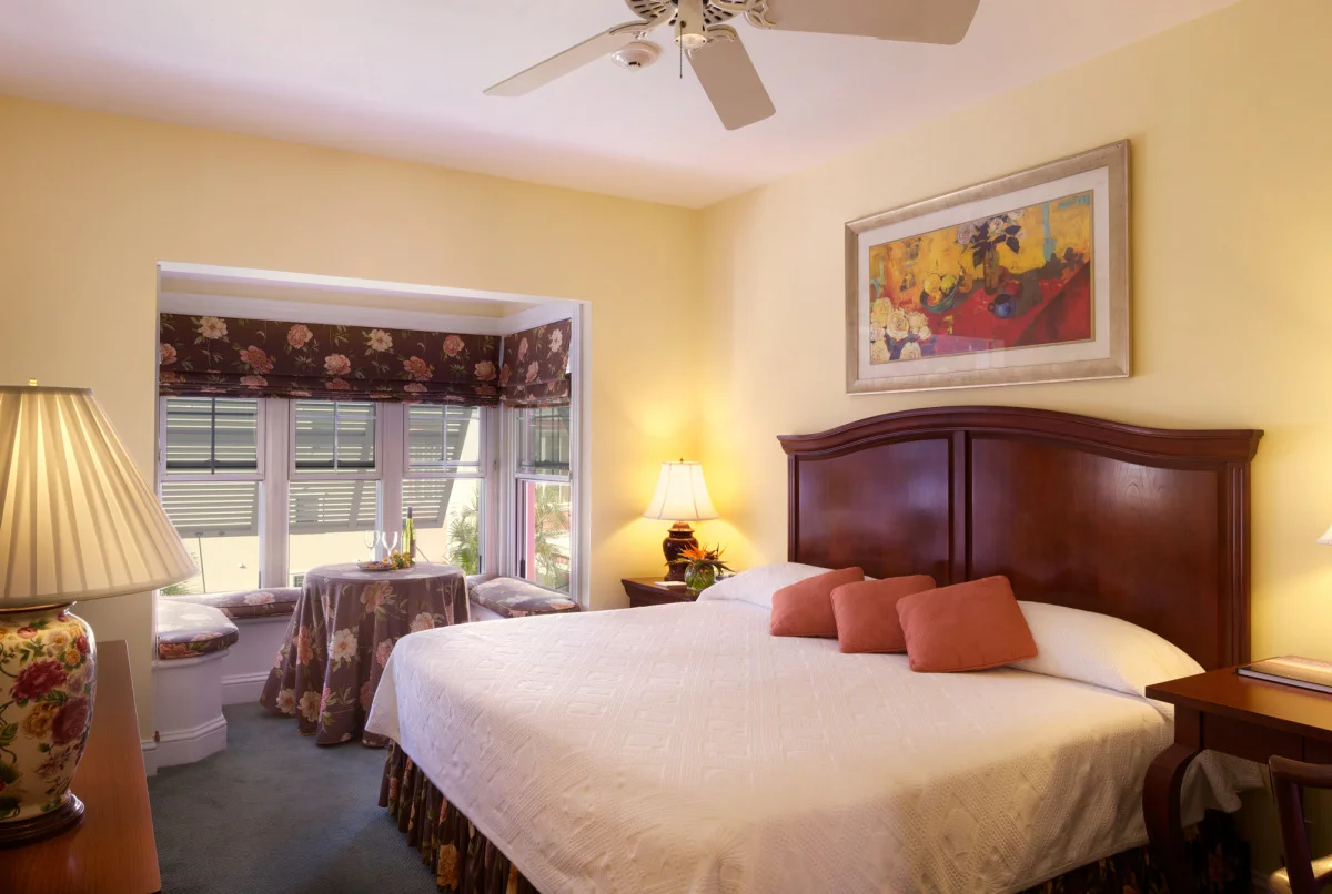 Royal Palms 115