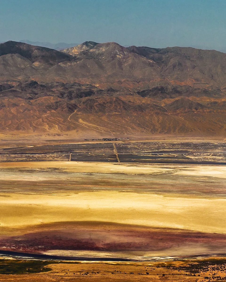 Owens Valley and Cerro Gordo Peak.