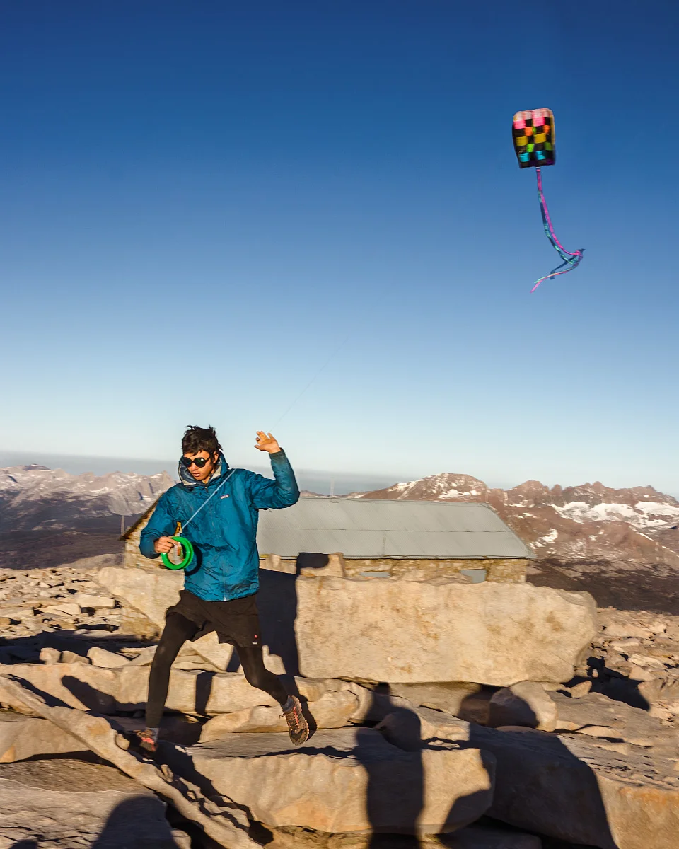 kite-flying-on-mount-whintey-california.jpg