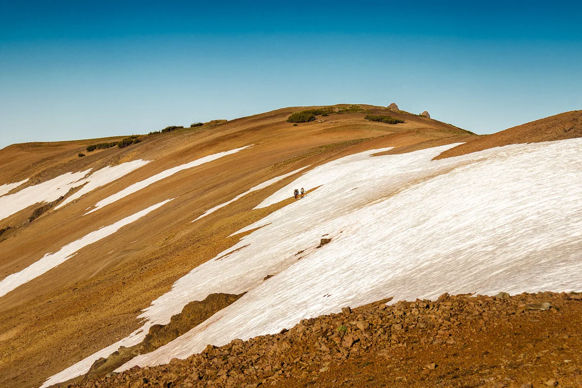 Sonora Pass near Leavitt Peak.jpg