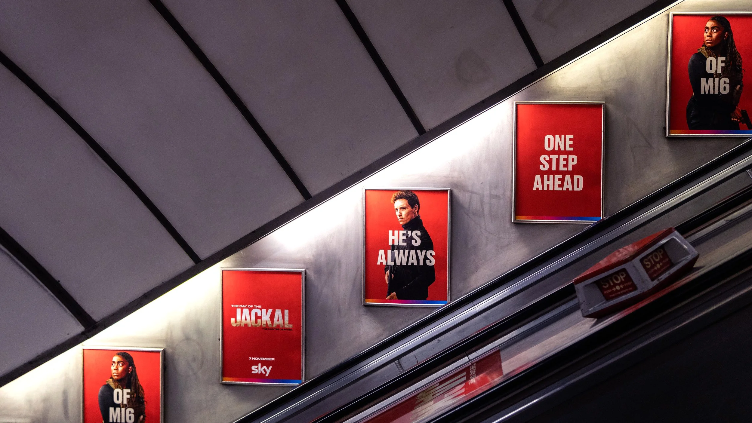 Sky Jackal_Escalator Domination_Vauxhall_London_005 copy.jpg