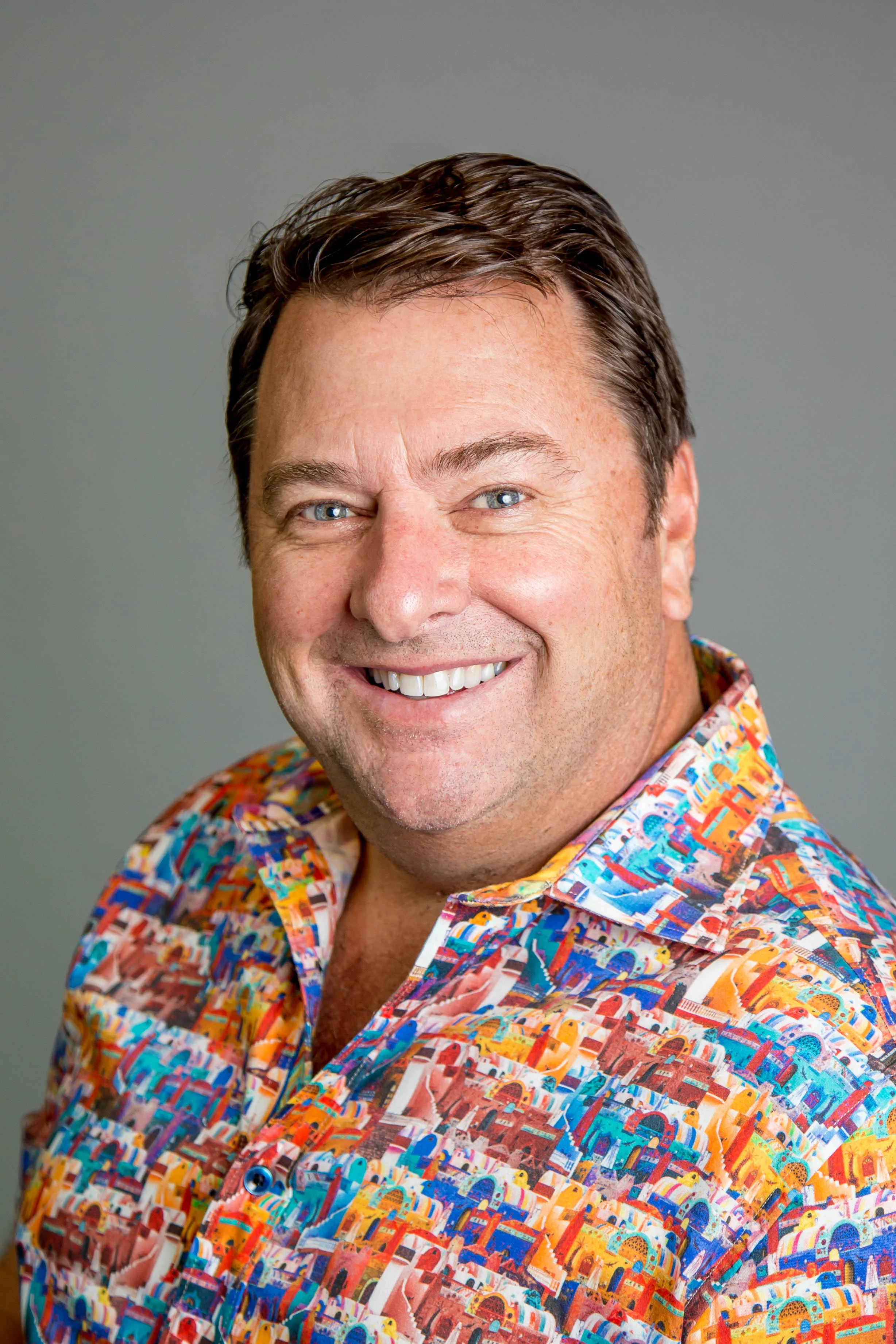 Headshot Darren Johnson 2016-4110.jpg