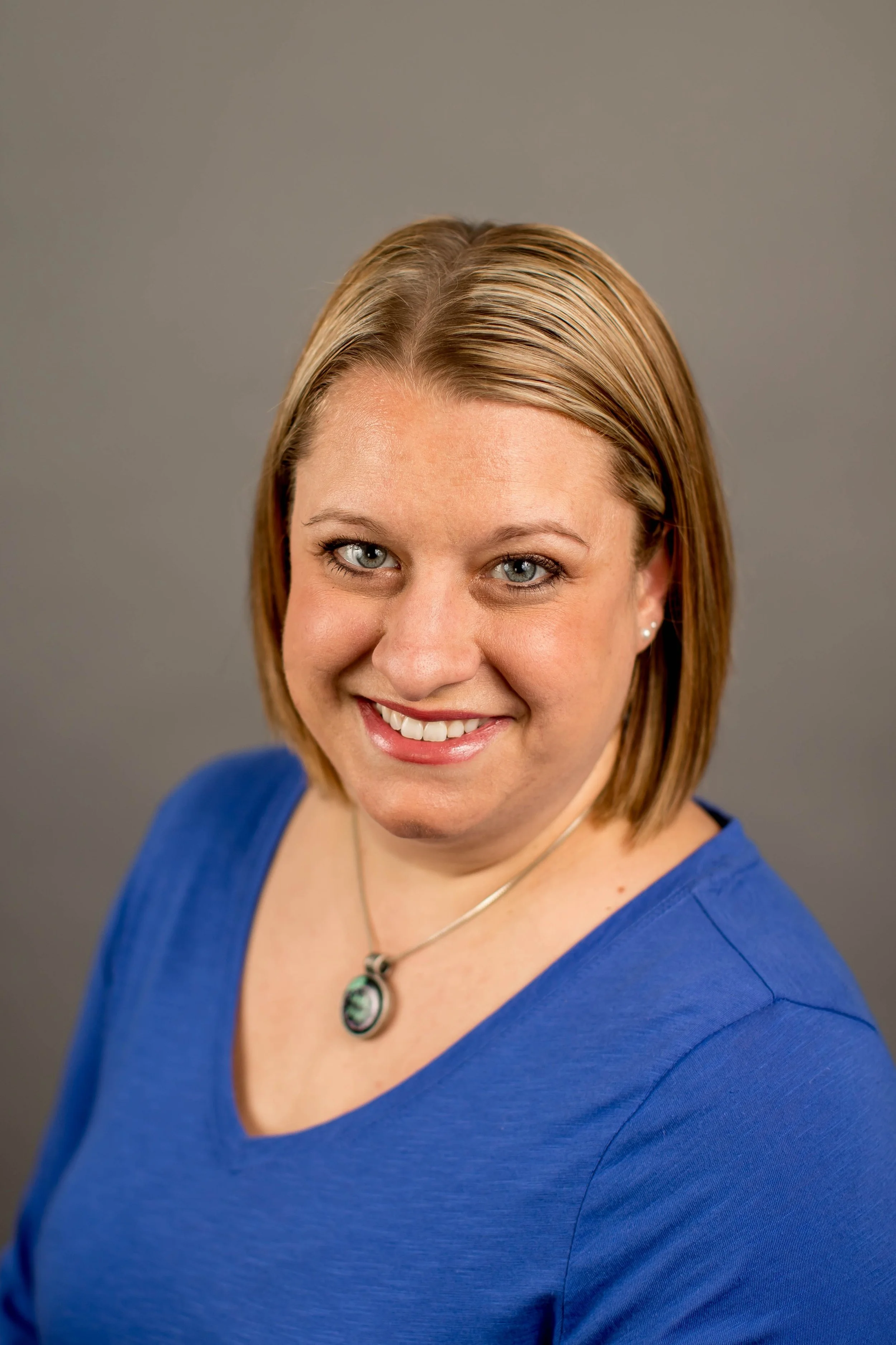 Amy Prince Headshot 2018-2743.2.jpg