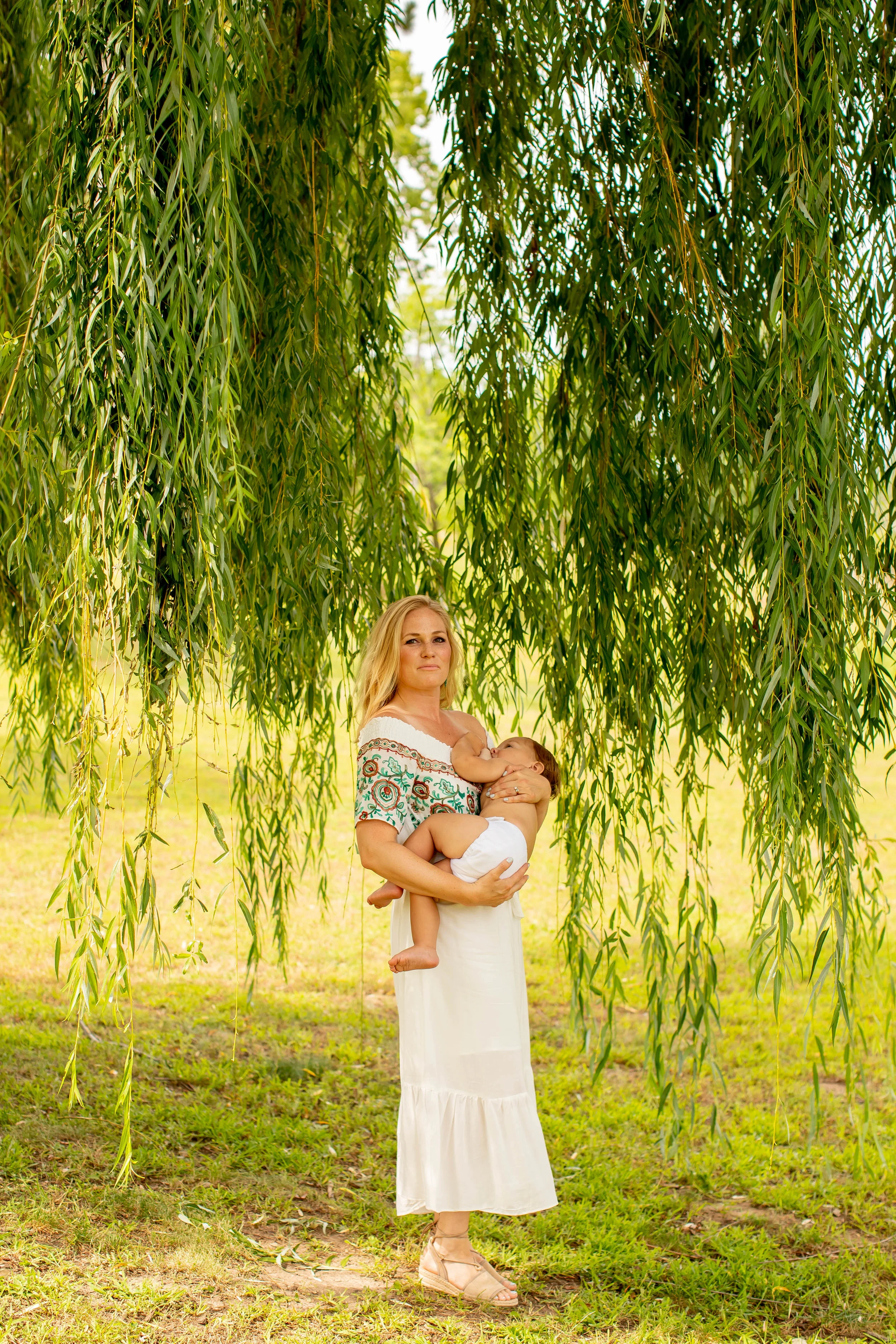 Normalize Breastfeeding Mini Sessions-7328-2.jpg