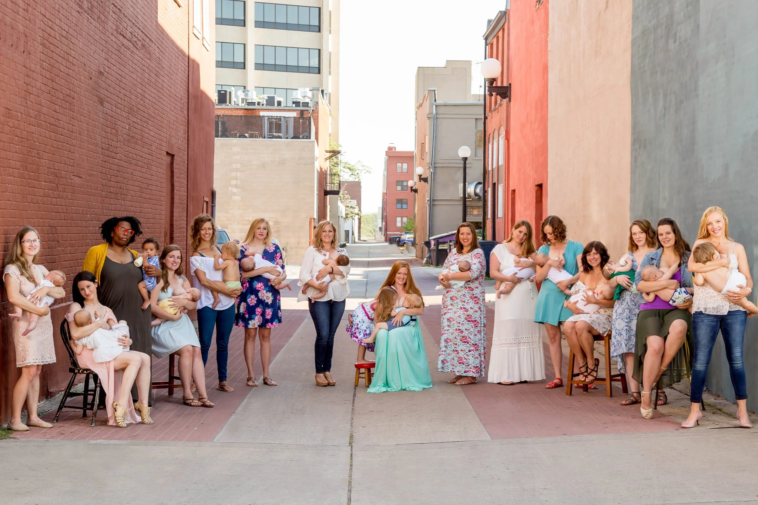 Normalize Breastfeeding 2017-5121-2.2.jpg