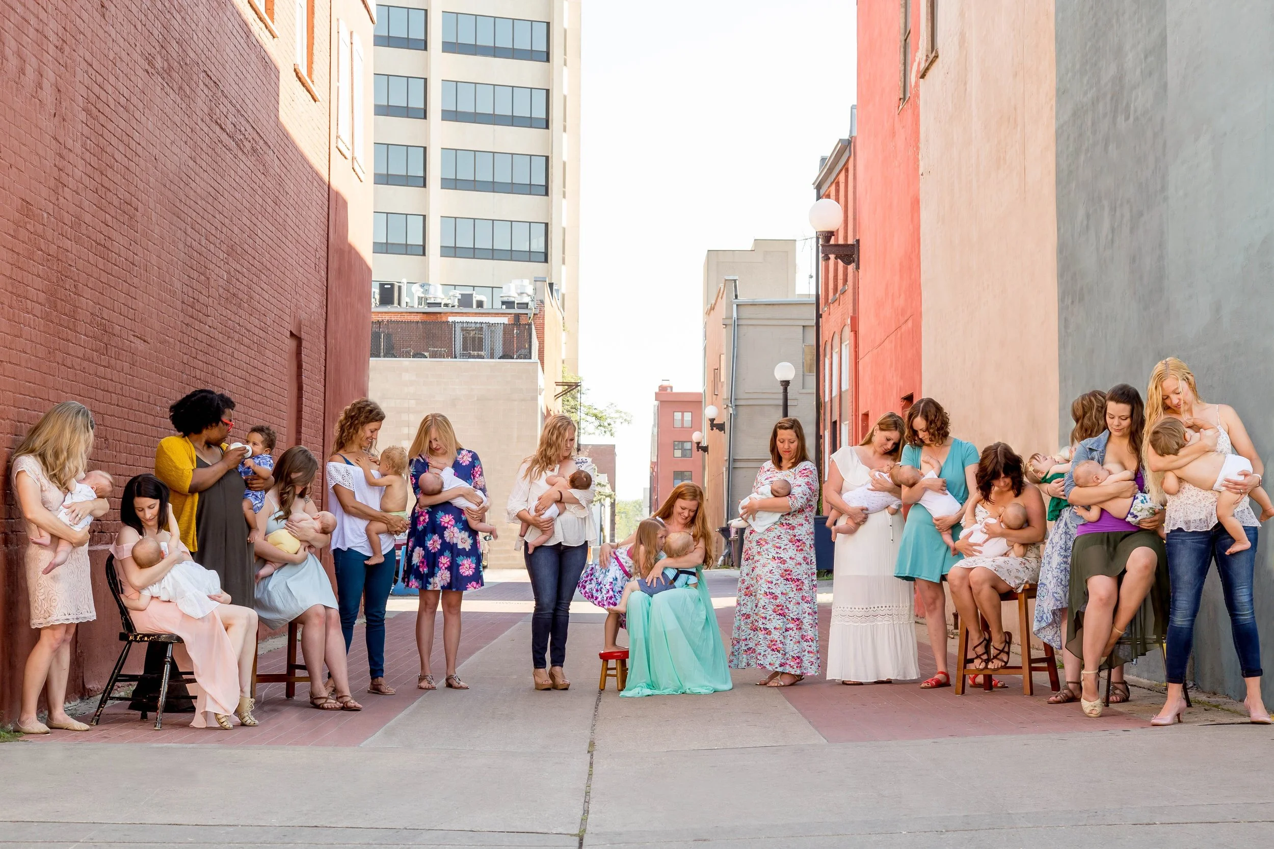 Normalize Breastfeeding 2017-5131-2.2.jpg