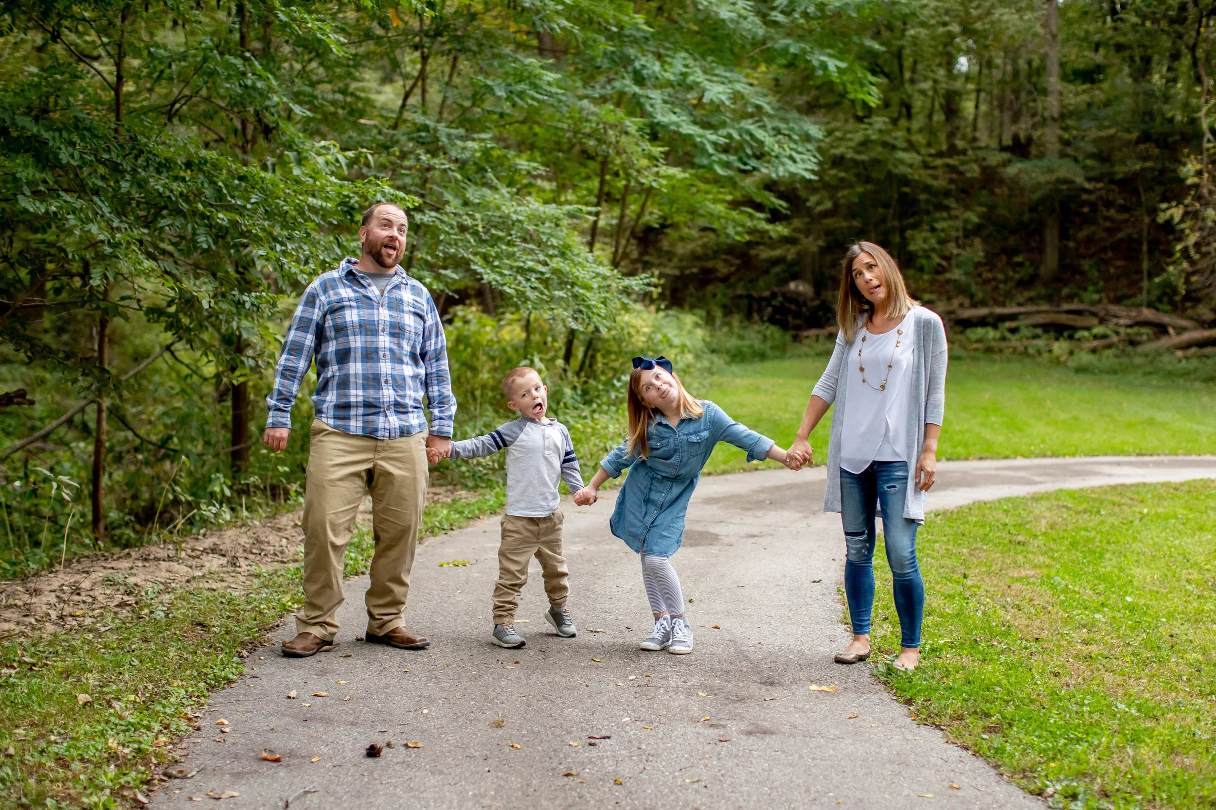 Bergman Family 2018-9475.jpg