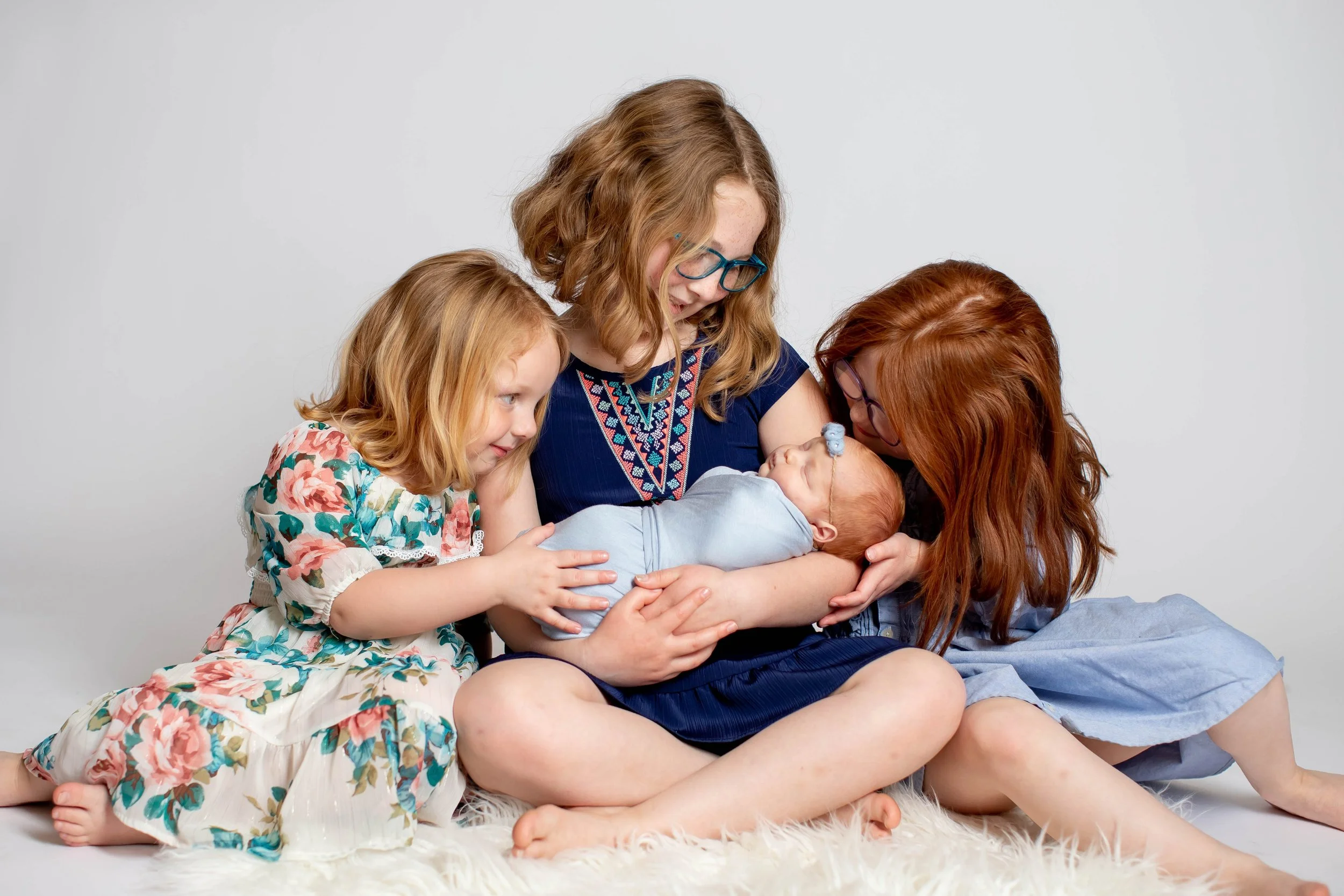 Lucy Newborn 2021-2540.jpg