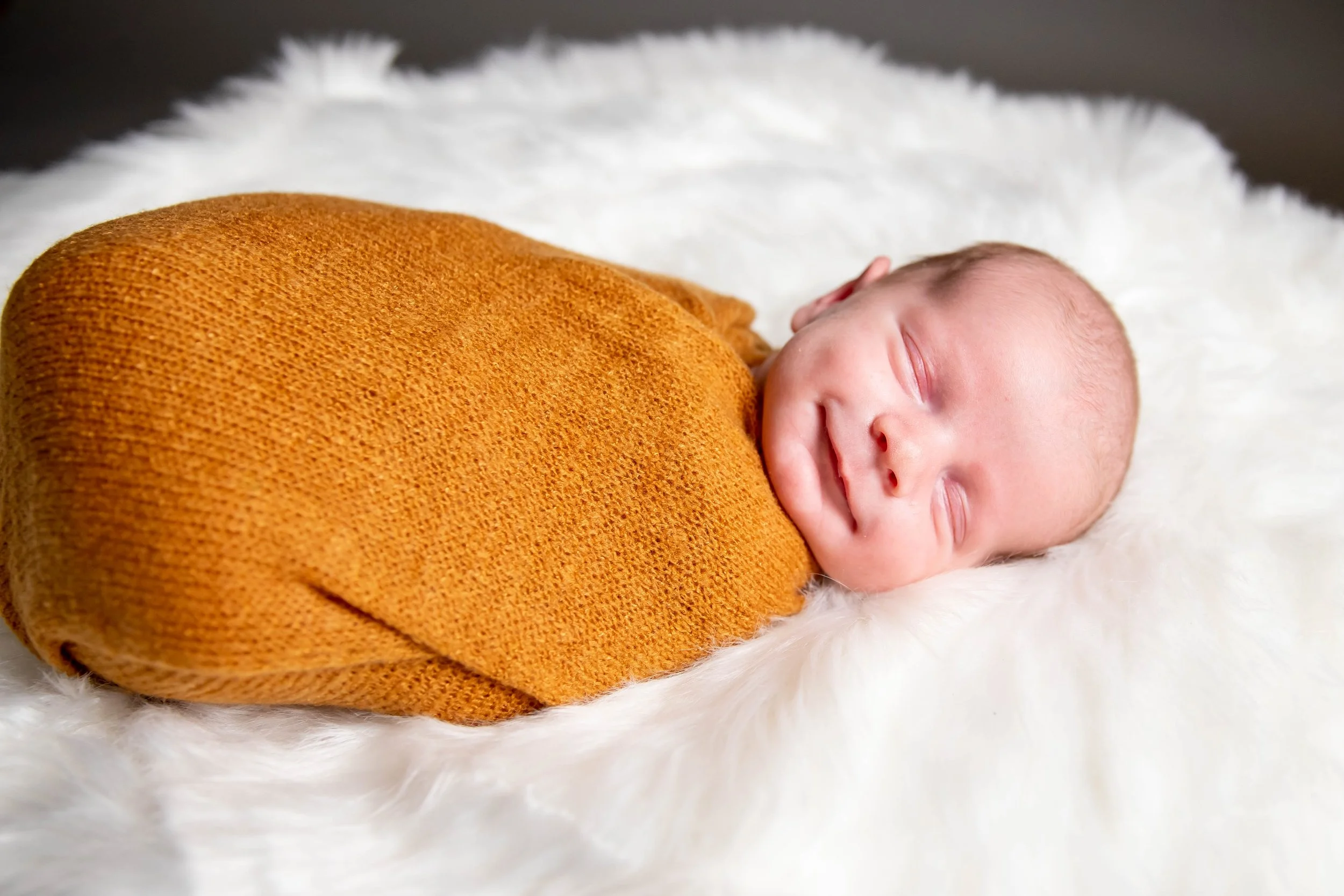 Maverick Newborn 2022-8775.jpg