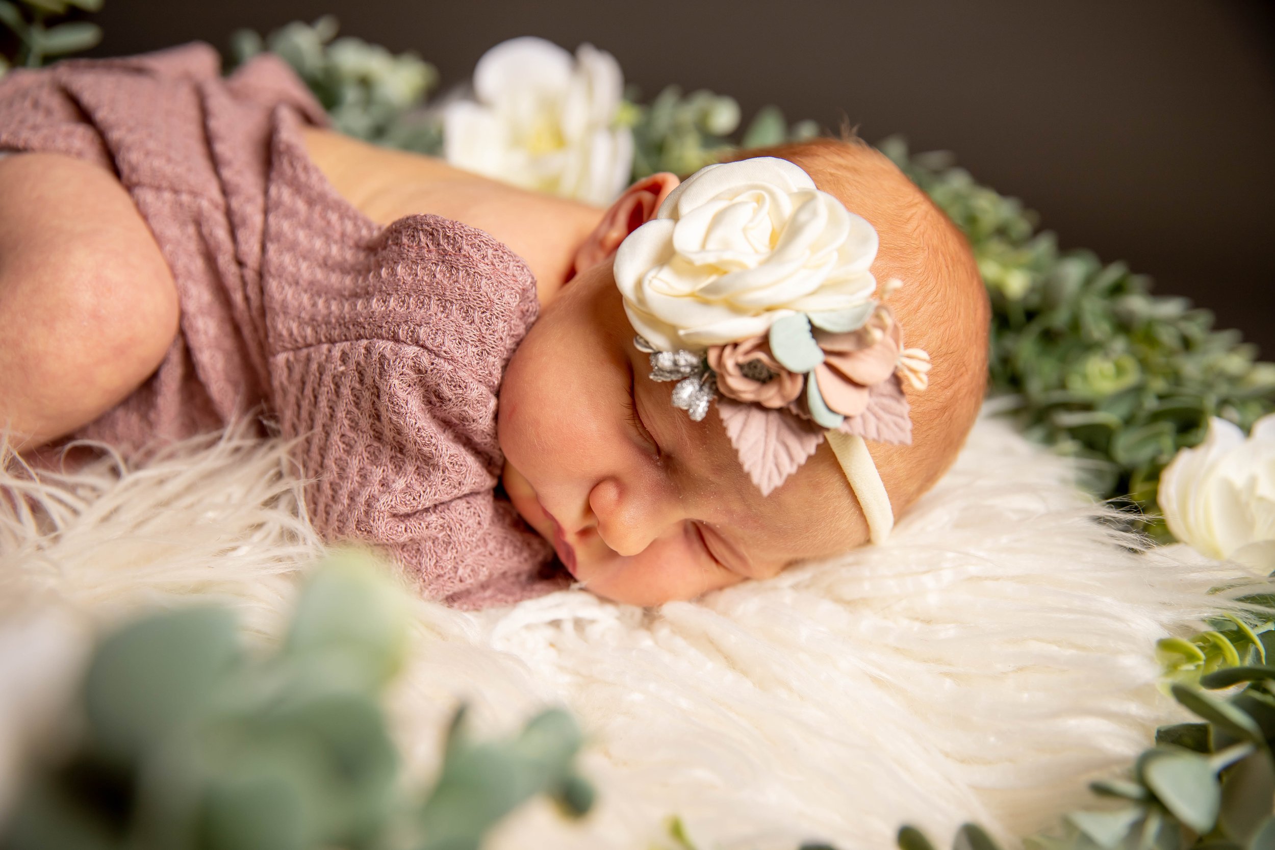 Flora Newborn 2021-3000.jpg