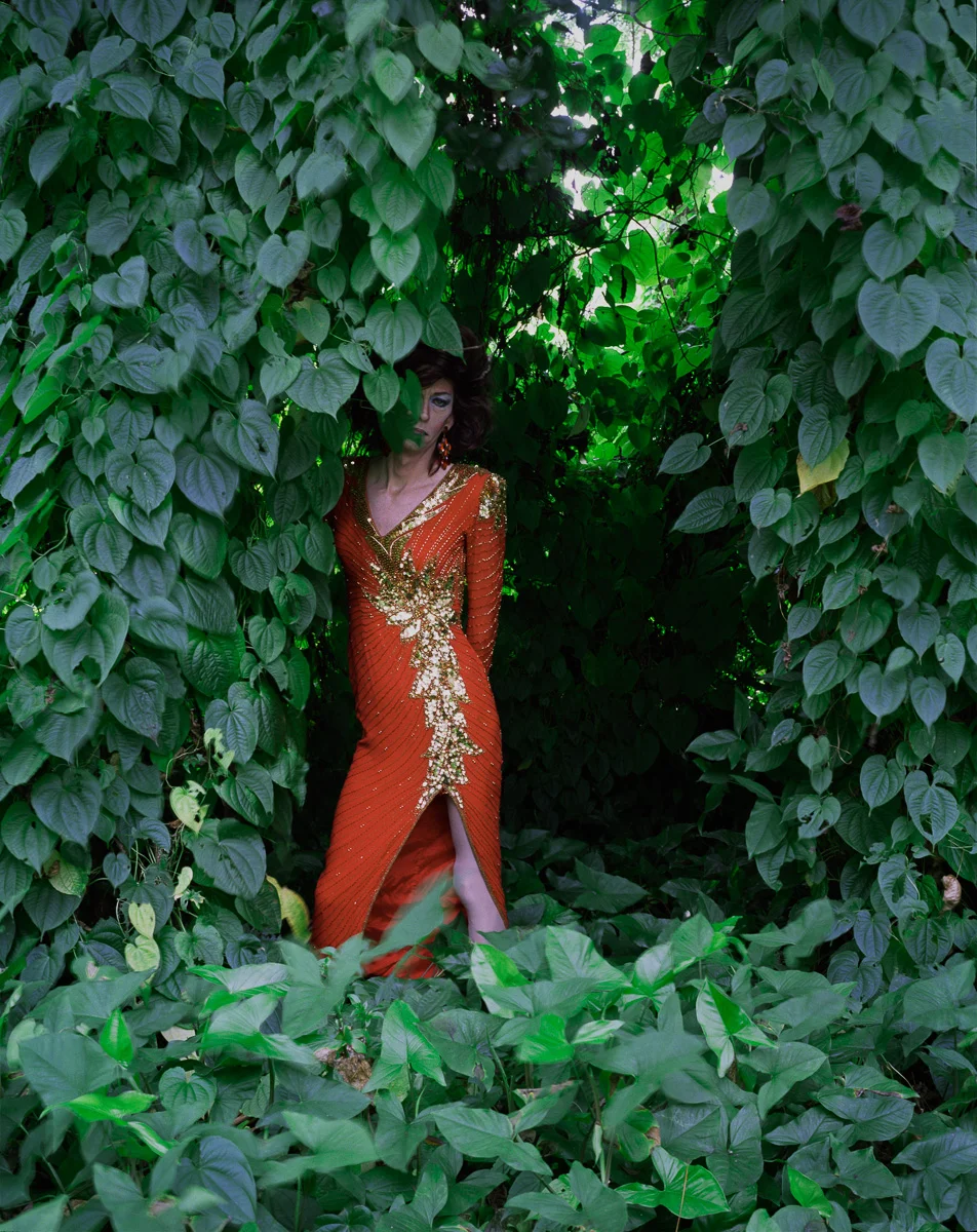 Drag Queen in Kudzu © Adrain Chesser