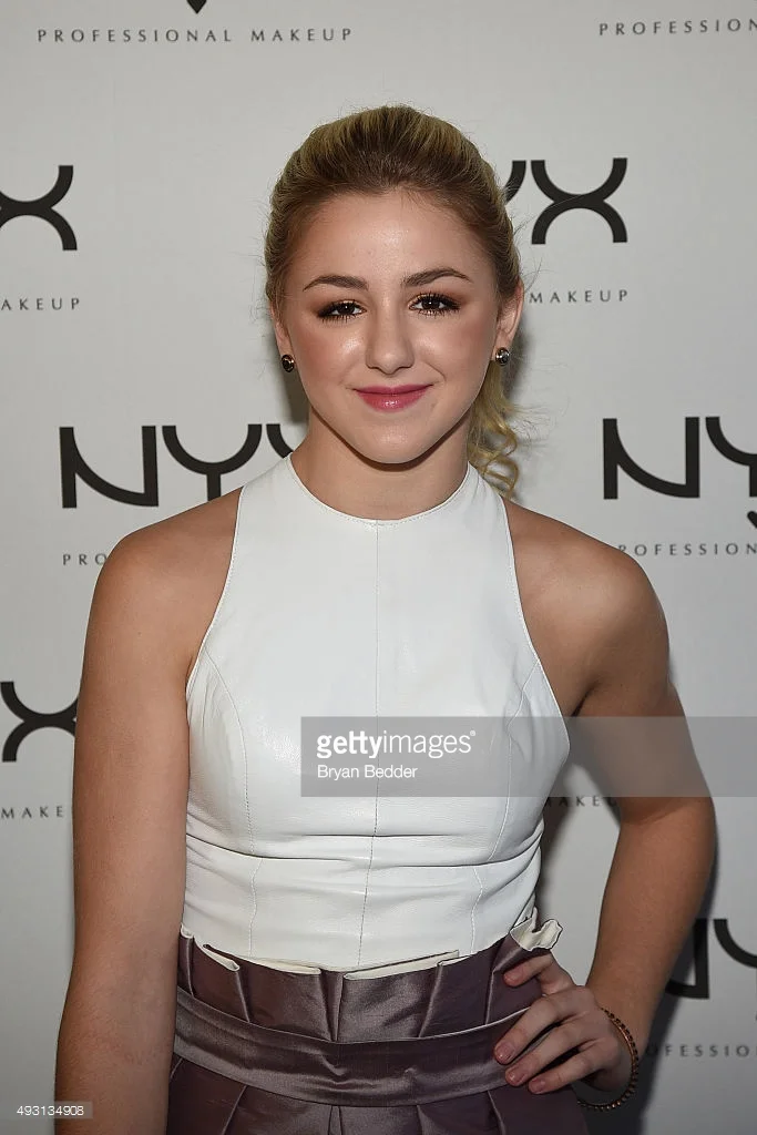 chloe lukasiak.jpg
